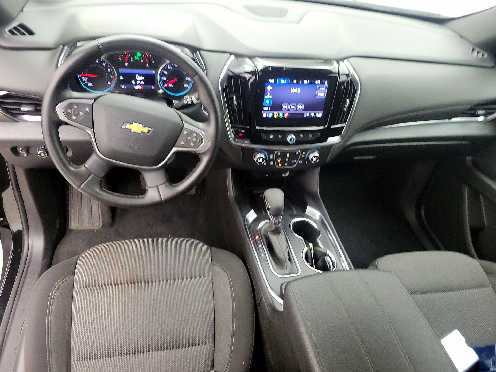 Thumbnail: 2023 Chevrolet Traverse - 9