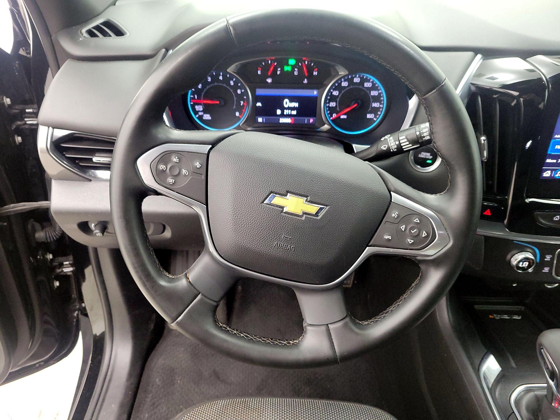 Thumbnail: 2023 Chevrolet Traverse - 10
