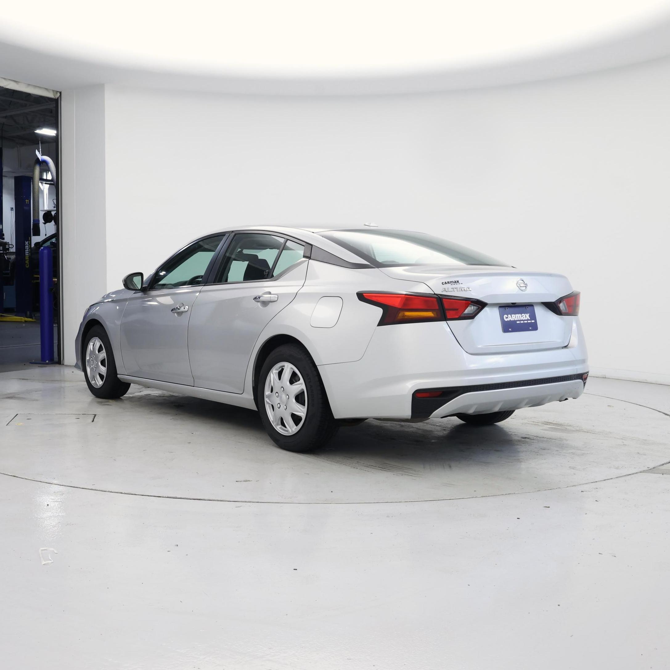 Thumbnail: 2020 Nissan Altima - 2