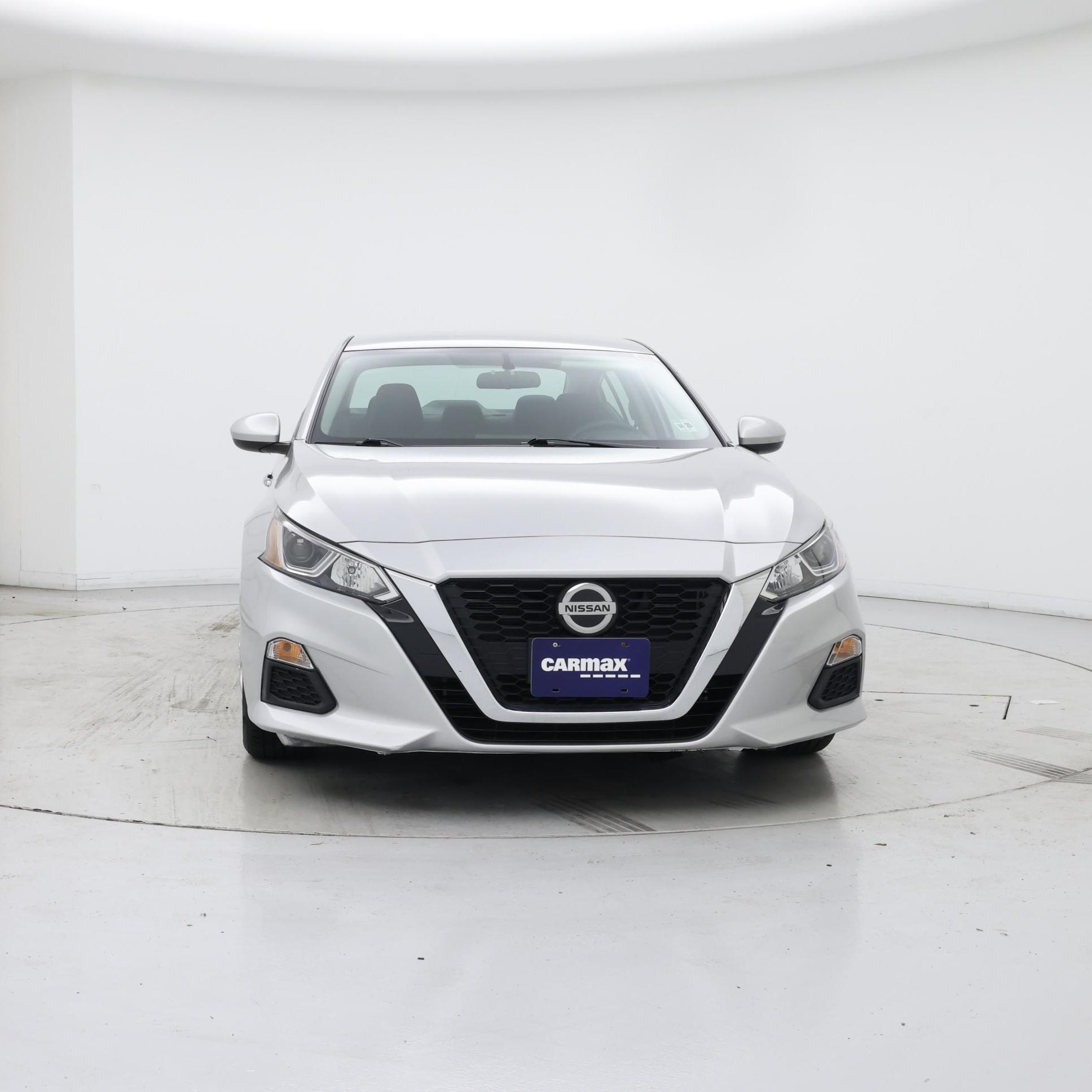Thumbnail: 2020 Nissan Altima - 5