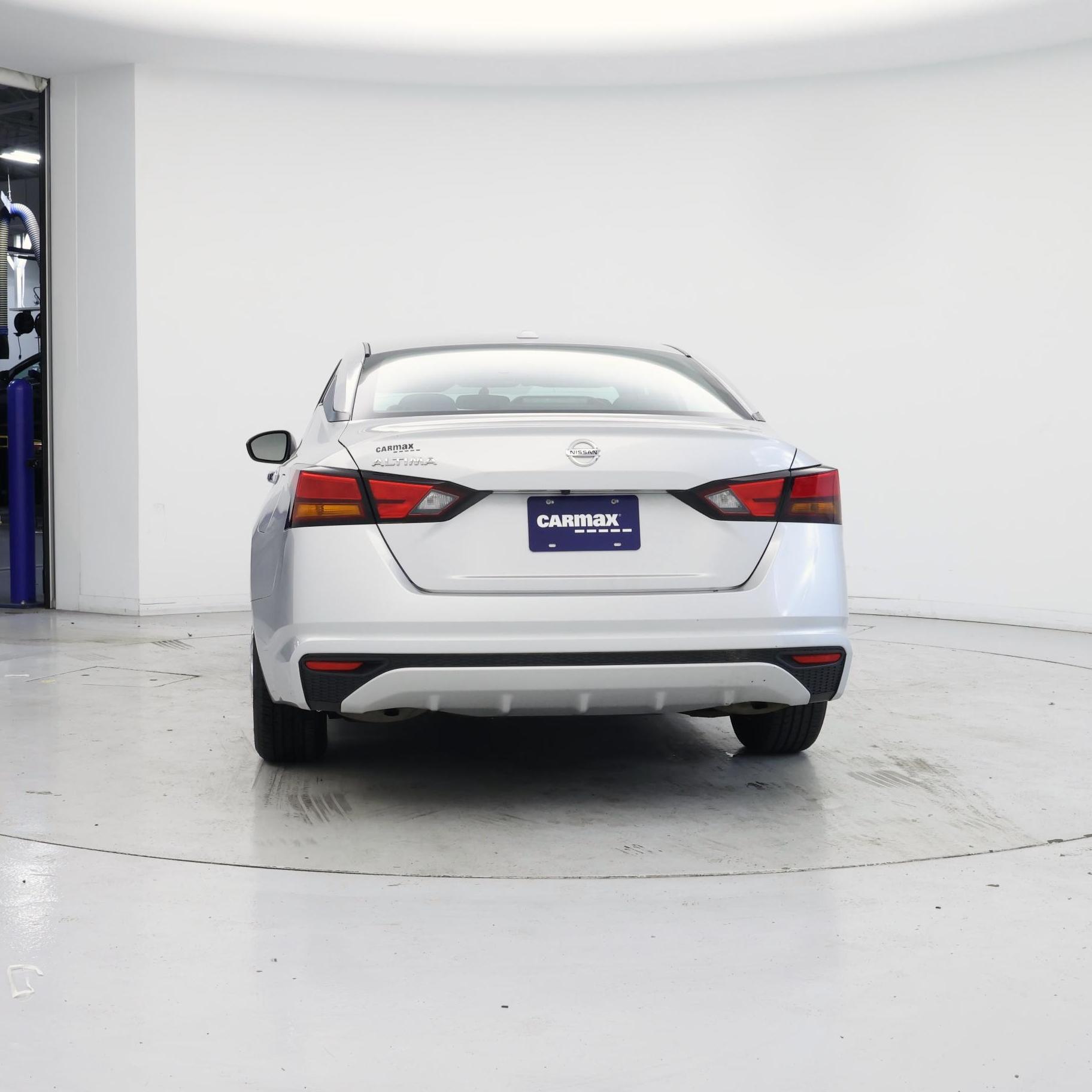 Thumbnail: 2020 Nissan Altima - 6