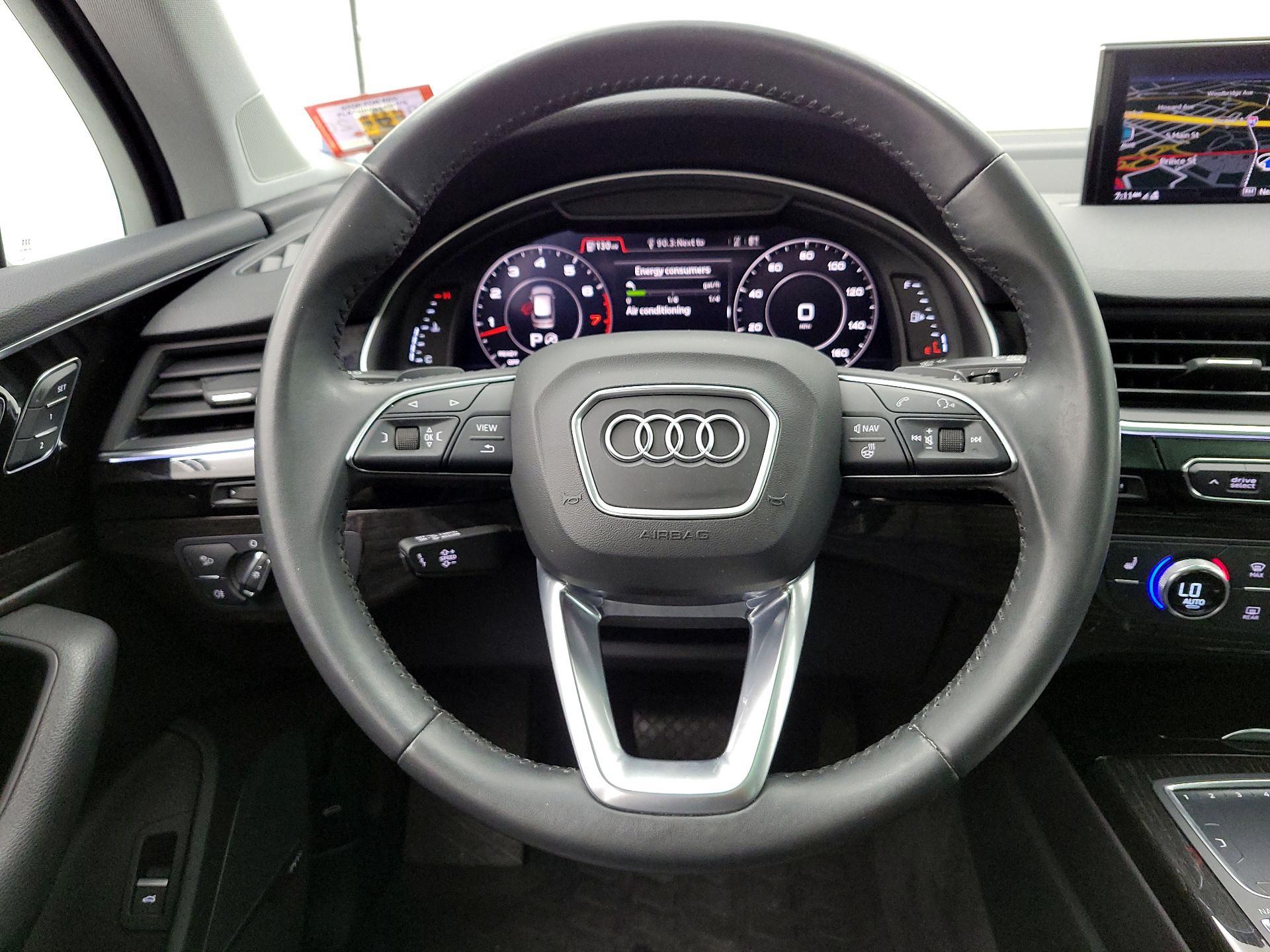 Thumbnail: 2019 Audi Q7 - 10