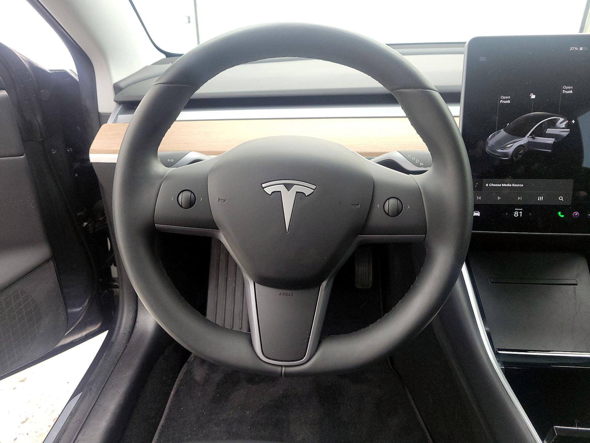 Thumbnail: 2018 Tesla Model 3 - 10