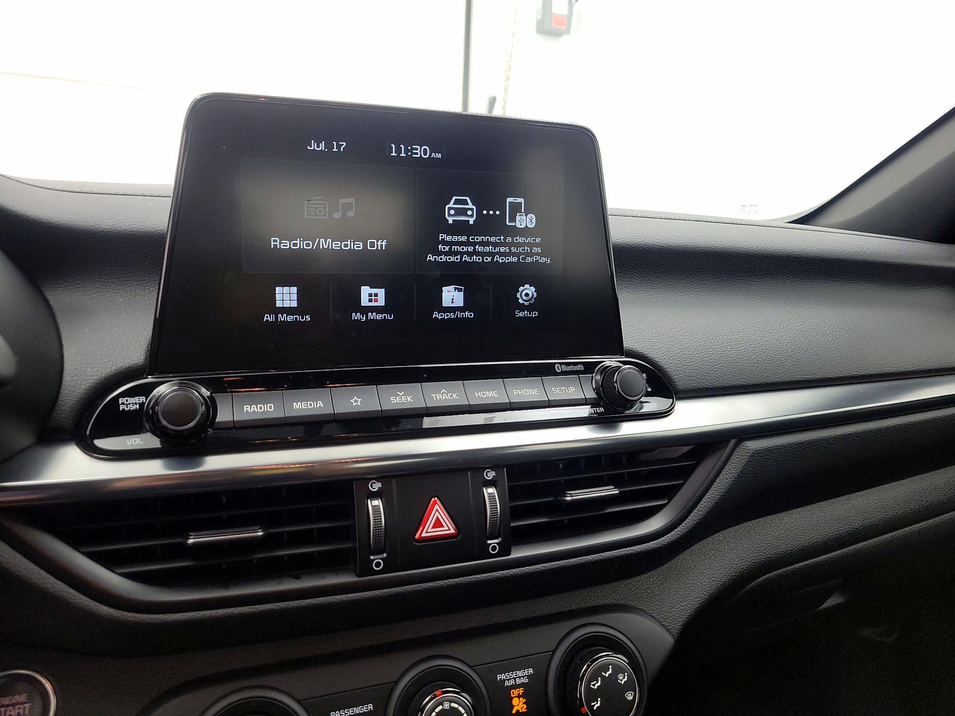 Thumbnail: 2021 Kia Forte - 15