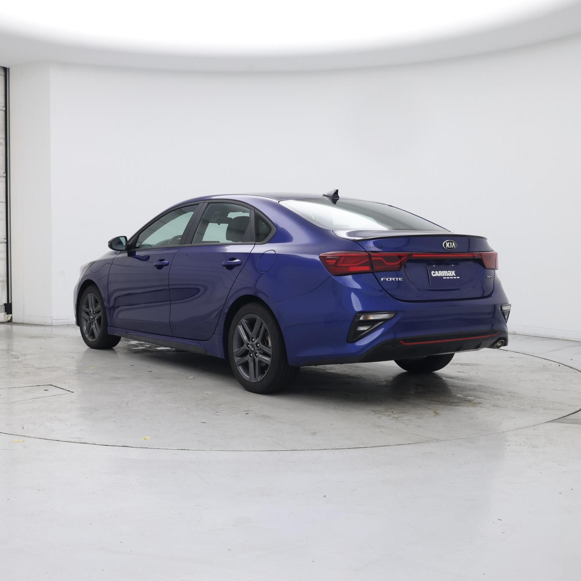 Thumbnail: 2021 Kia Forte - 2