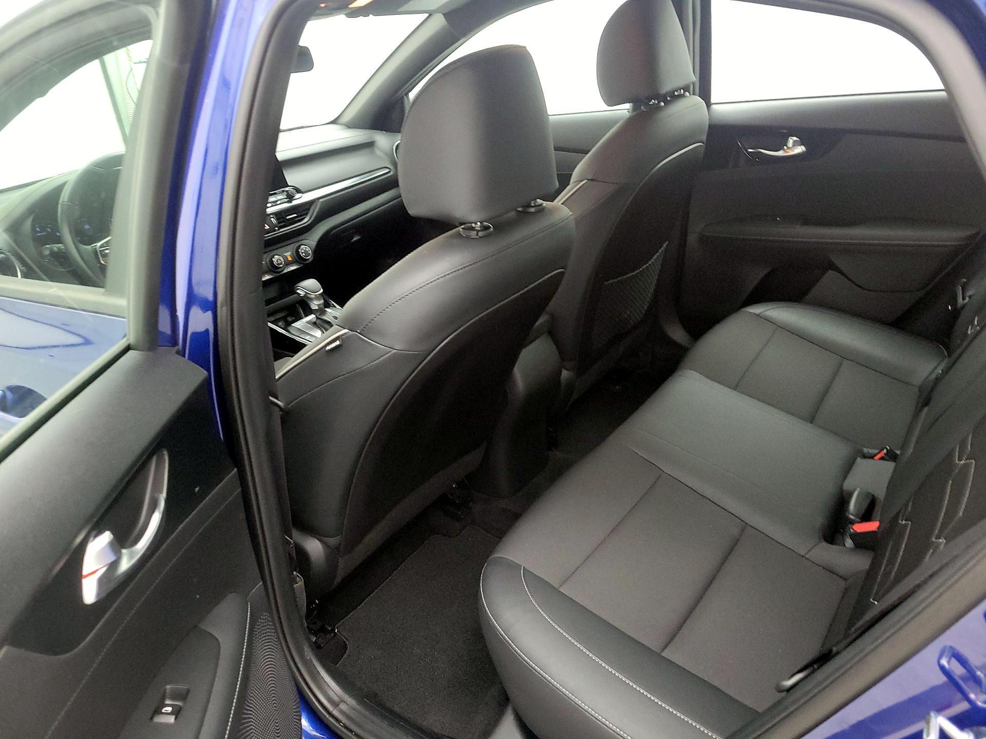 Thumbnail: 2021 Kia Forte - 19