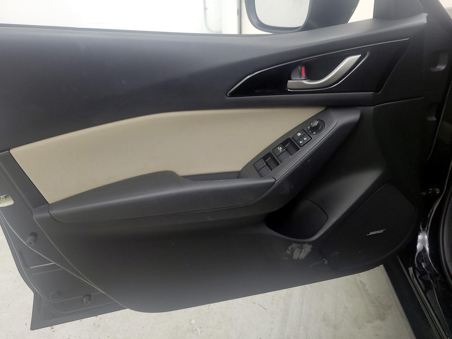 Thumbnail: 2014 Mazda Mazda3 - 12