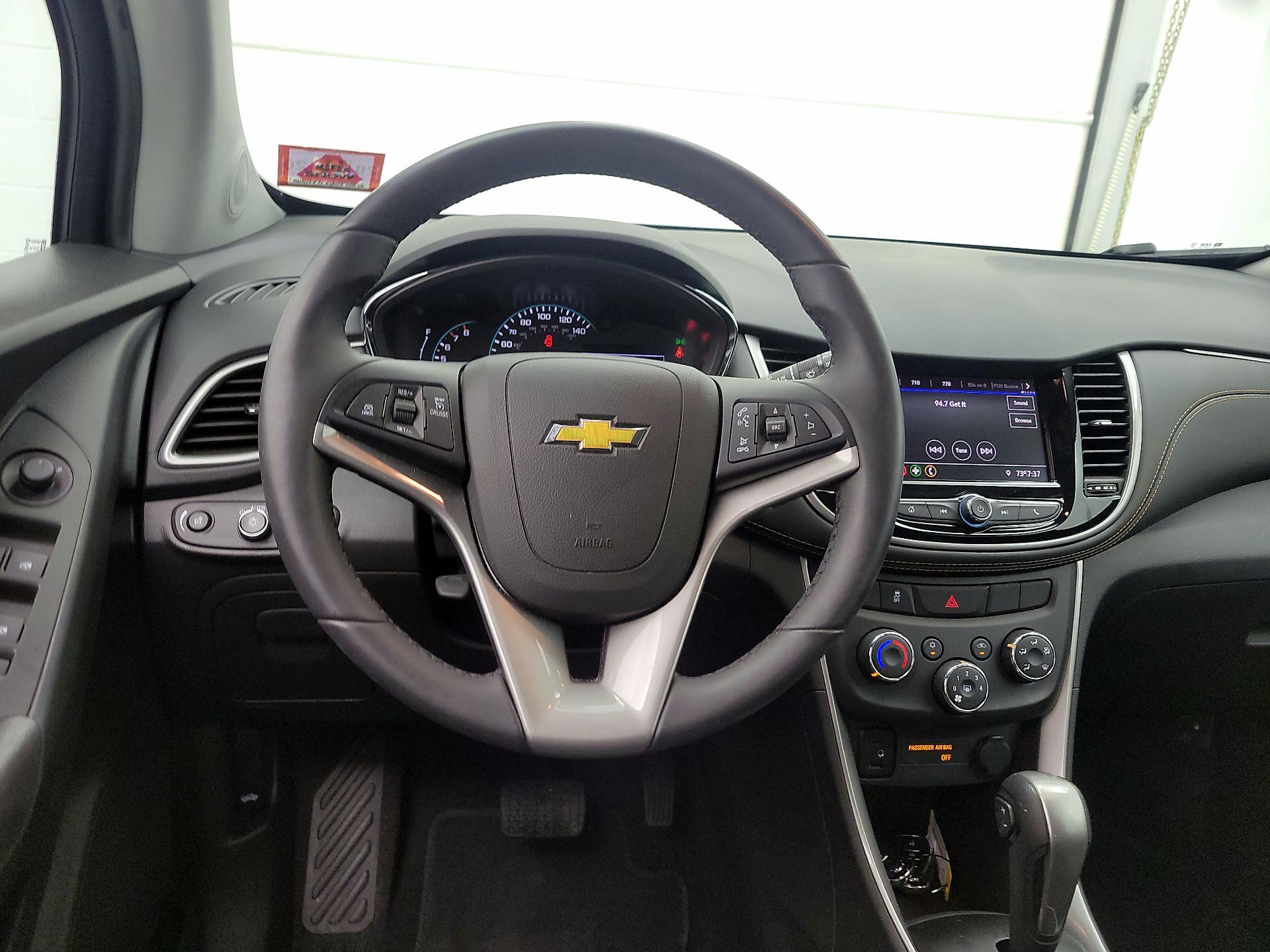 Thumbnail: 2020 Chevrolet Trax - 10
