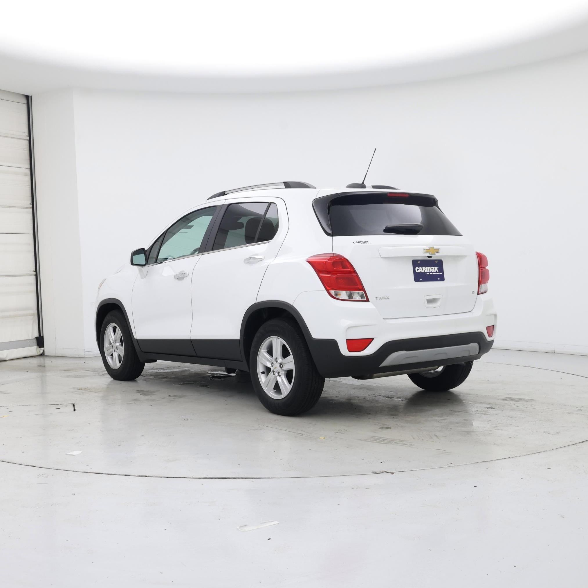 Thumbnail: 2020 Chevrolet Trax - 2