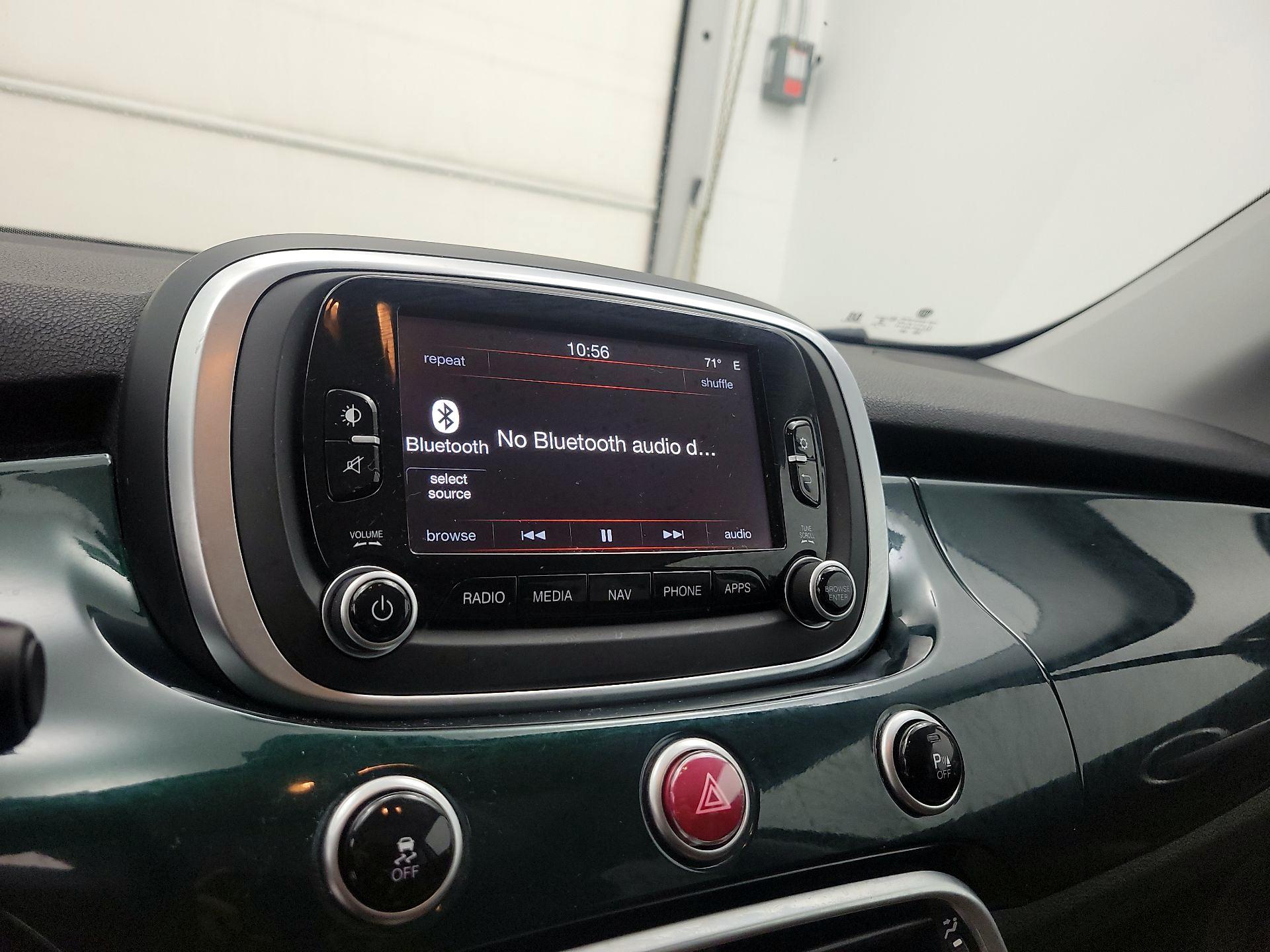 Thumbnail: 2016 Fiat 500X - 16