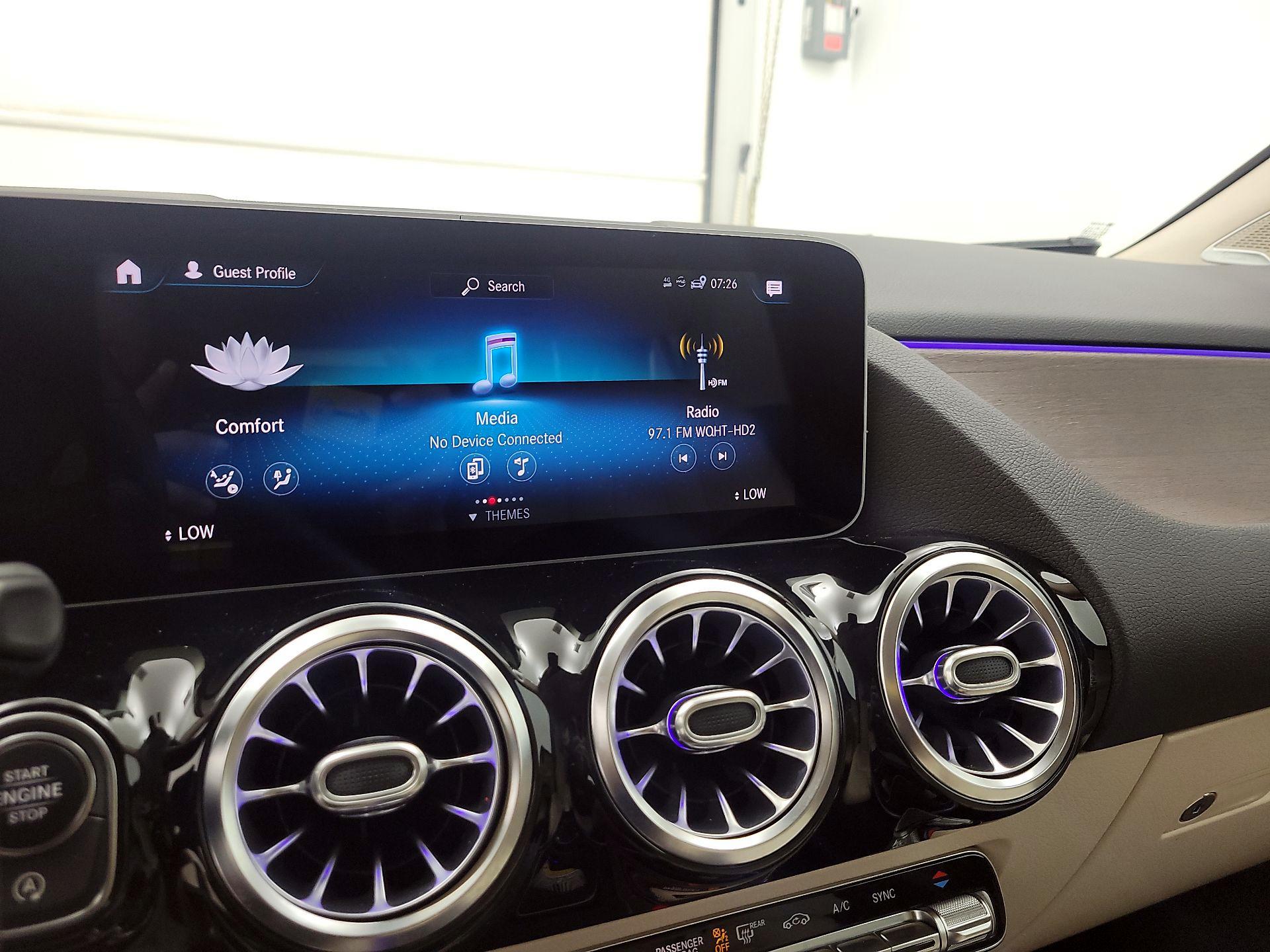 Thumbnail: 2021 Mercedes-Benz GLA - 15