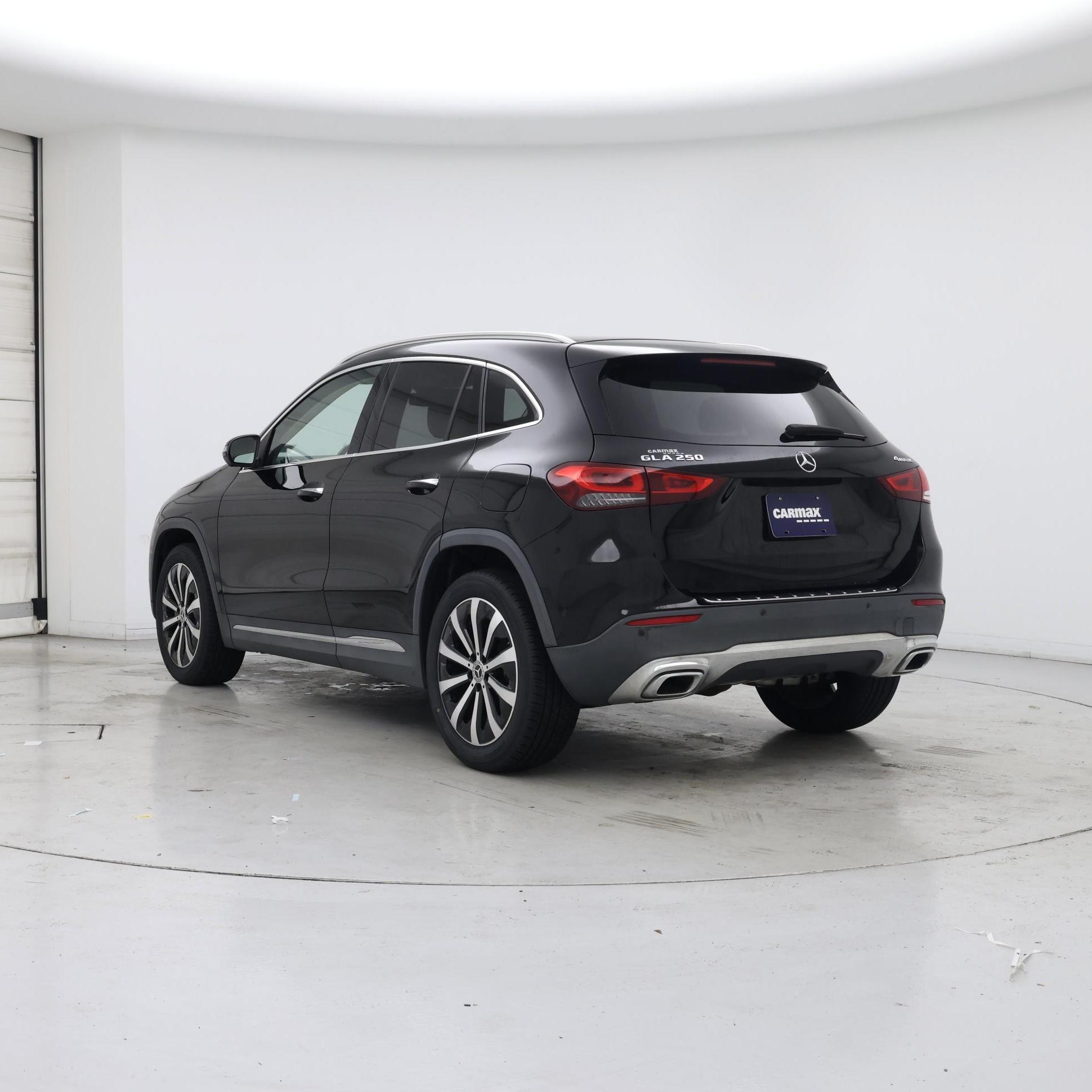 Thumbnail: 2021 Mercedes-Benz GLA - 2