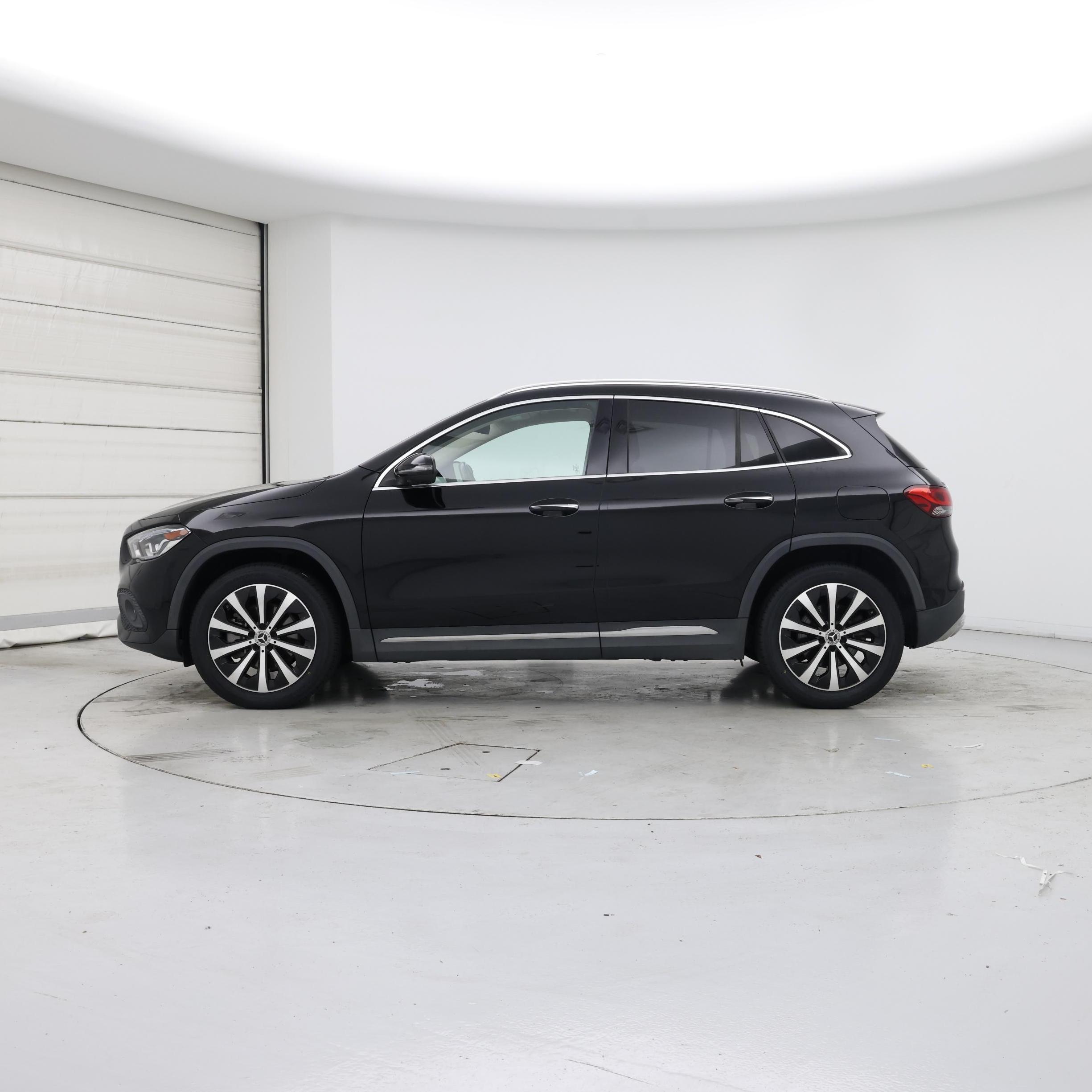 Thumbnail: 2021 Mercedes-Benz GLA - 3
