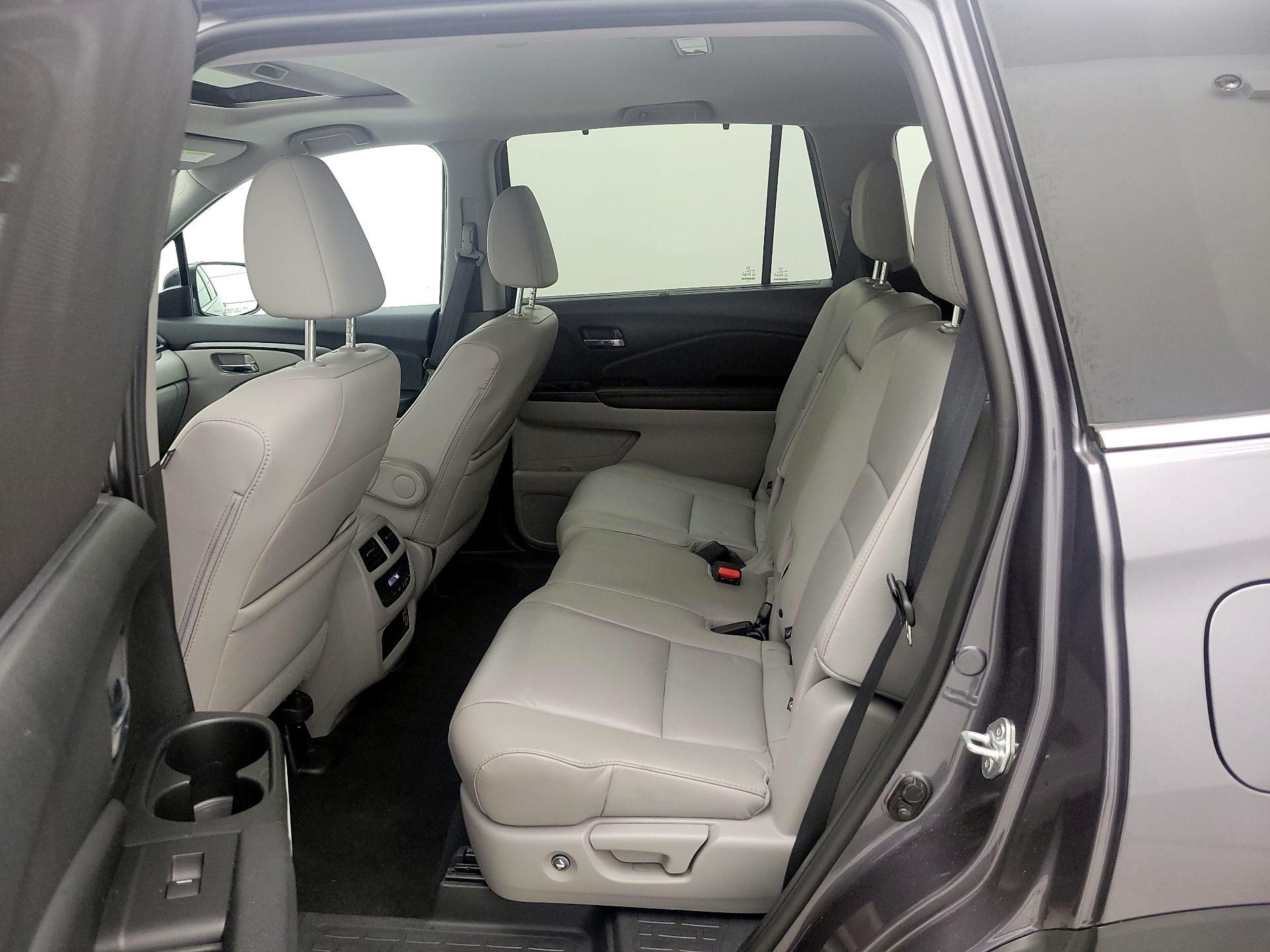 Thumbnail: 2022 Honda Pilot - 20