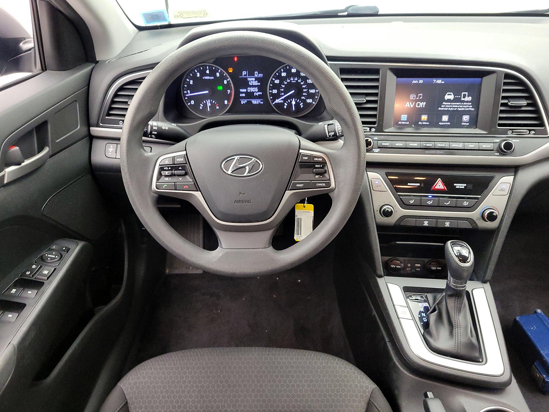 Thumbnail: 2018 Hyundai Elantra - 10