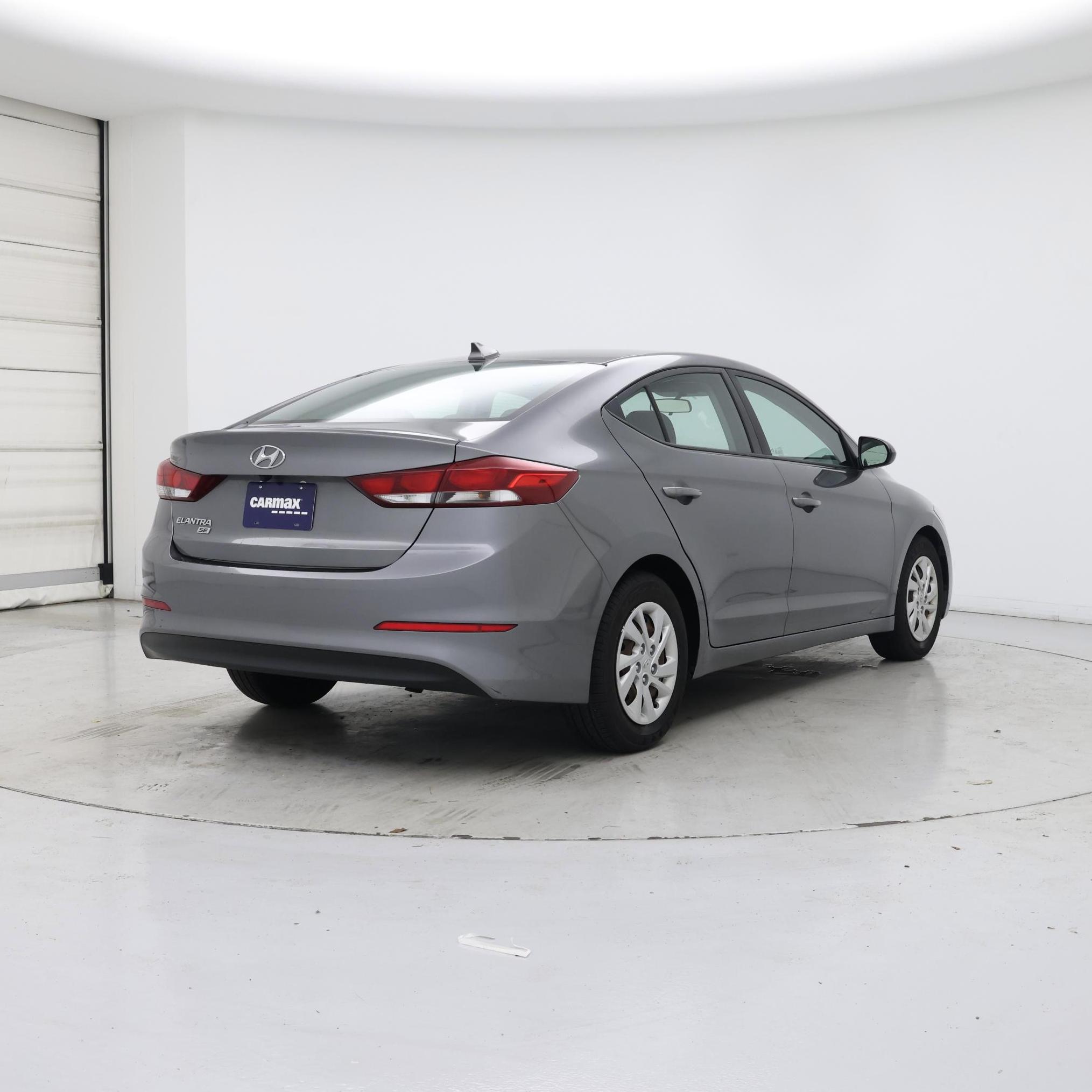 Thumbnail: 2018 Hyundai Elantra - 8