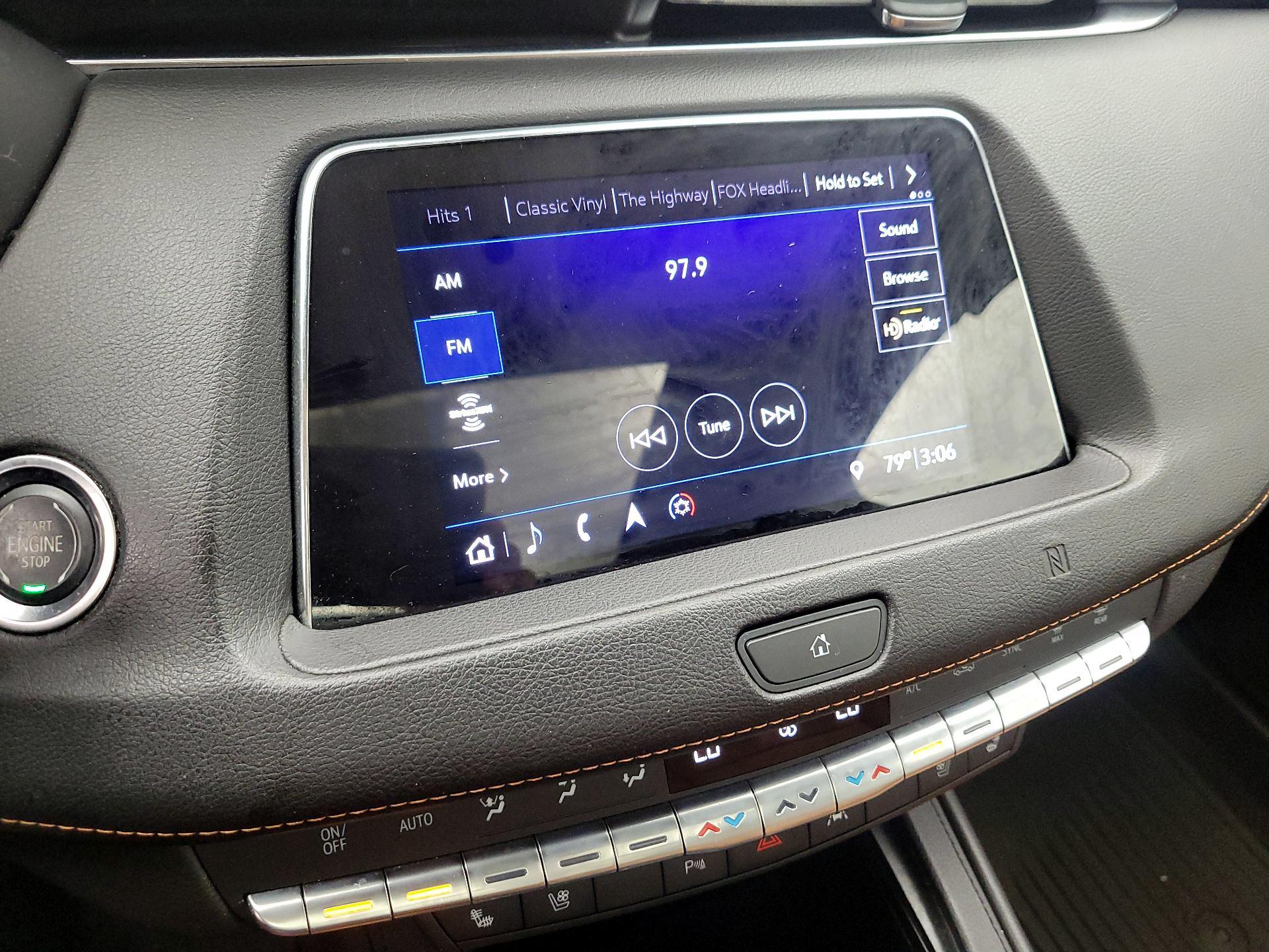 Thumbnail: 2019 Cadillac XT4 - 15