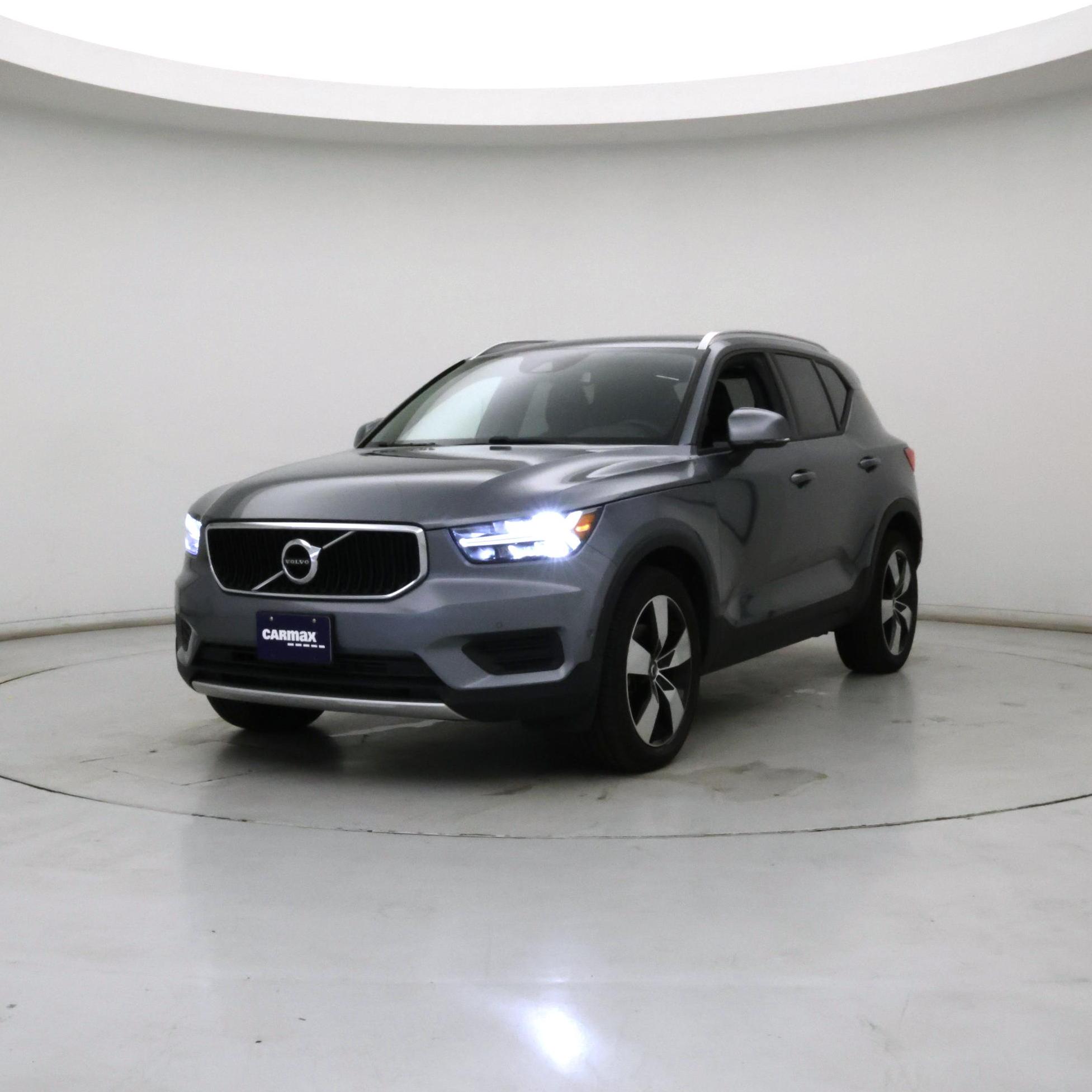Thumbnail: 2019 Volvo XC40 - 4
