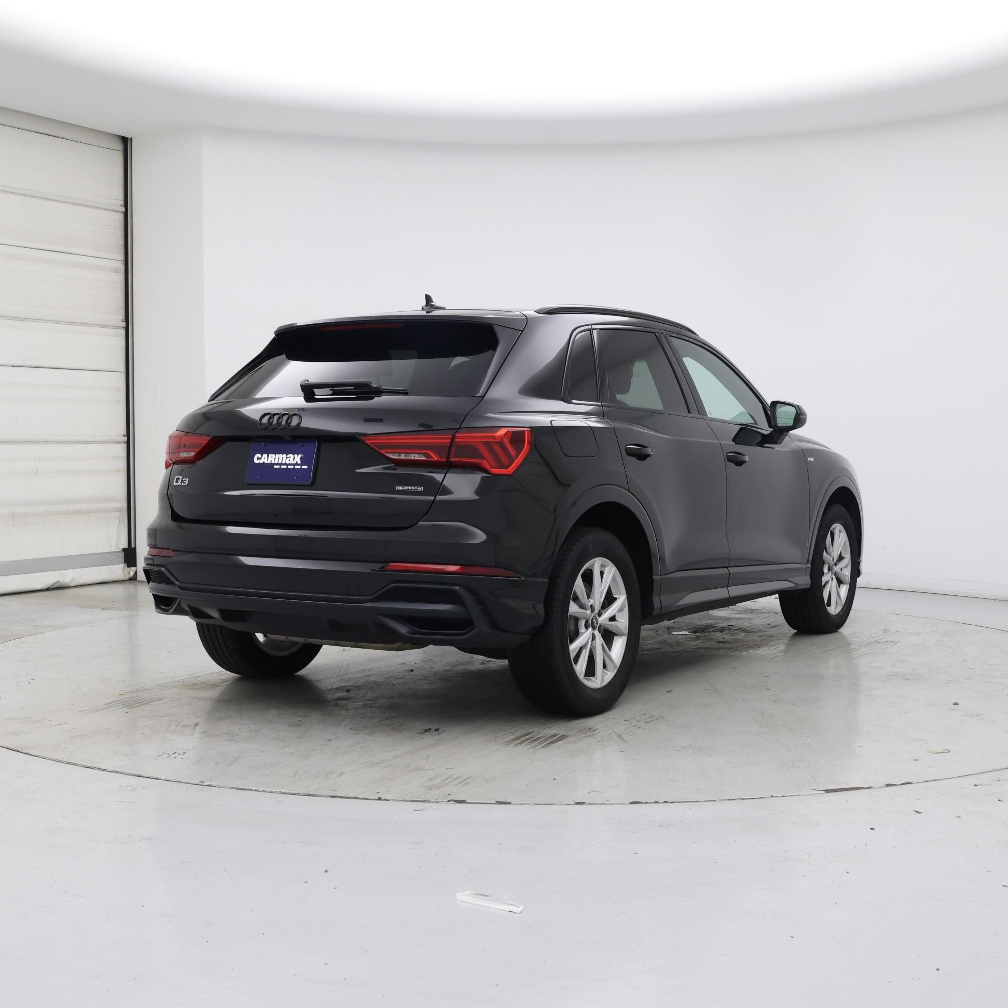 Thumbnail: 2021 Audi Q3 - 8