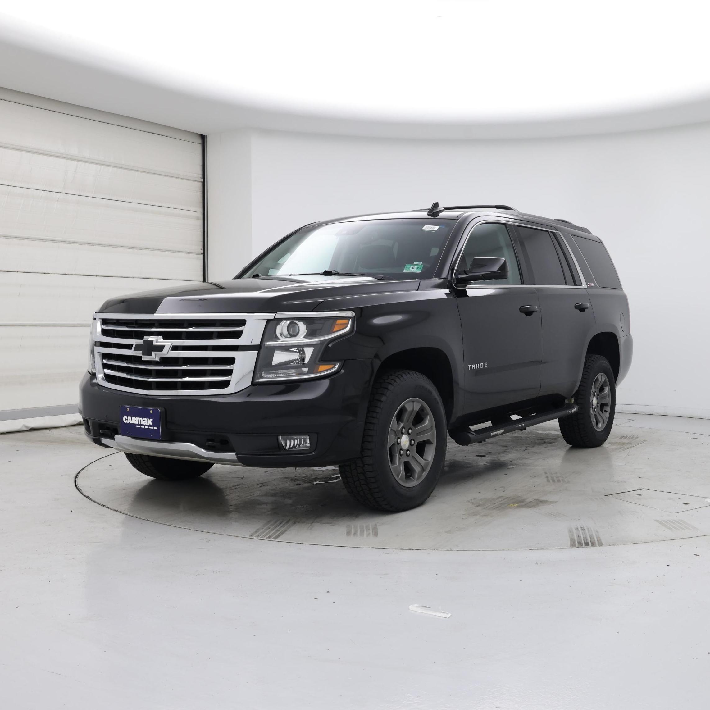Thumbnail: 2018 Chevrolet Tahoe - 4