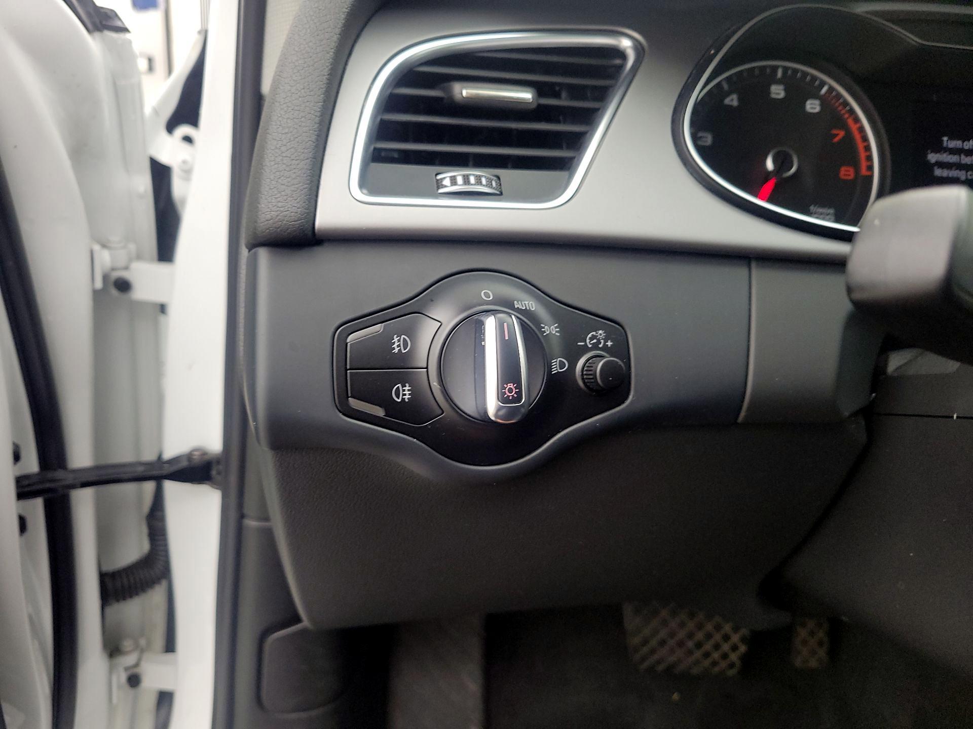 Thumbnail: 2015 Audi A4 - 13