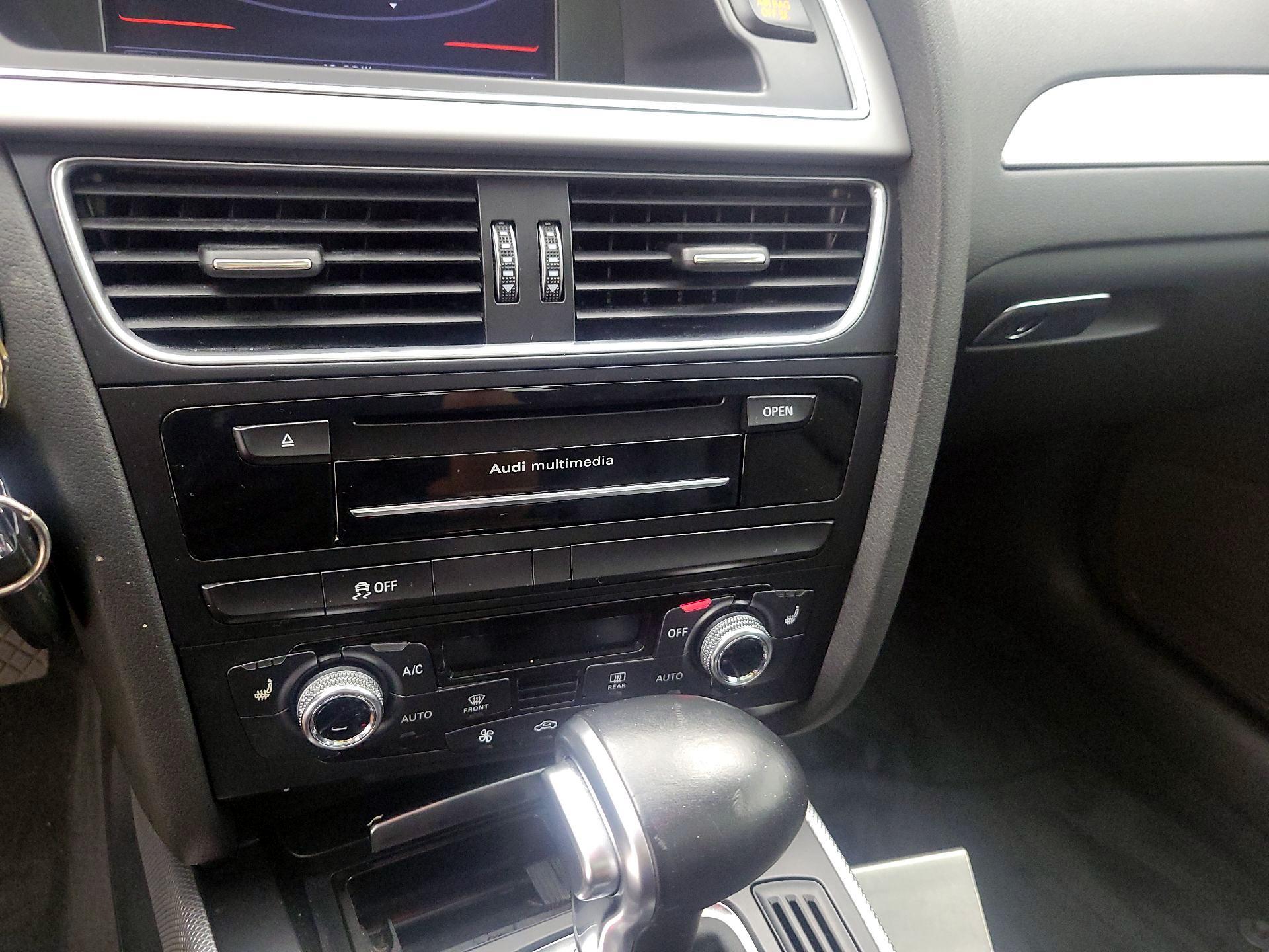 Thumbnail: 2015 Audi A4 - 16