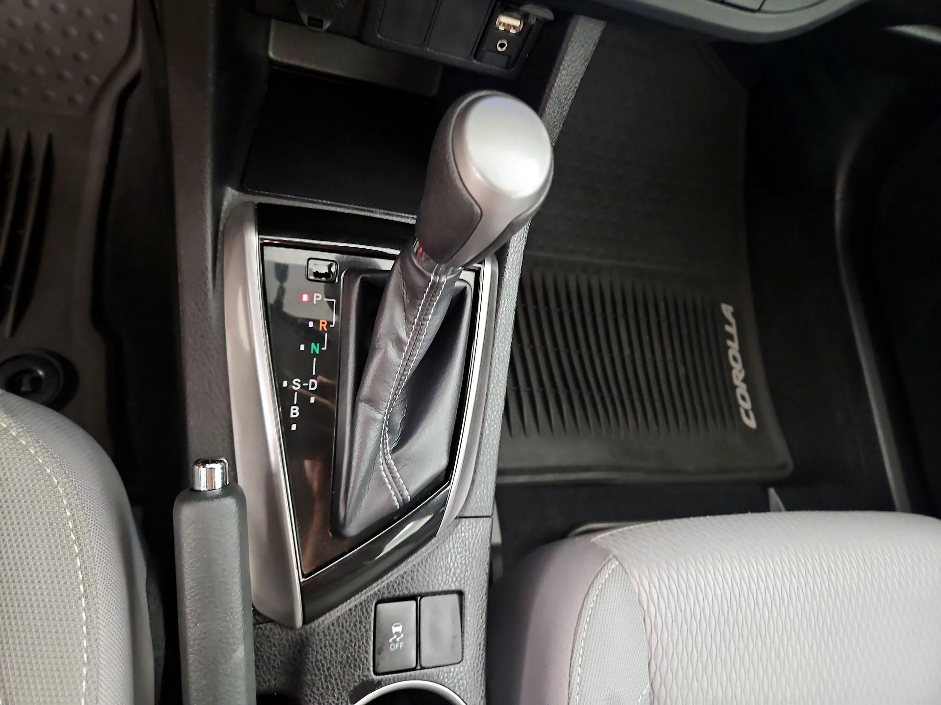 Thumbnail: 2014 Toyota Corolla - 17