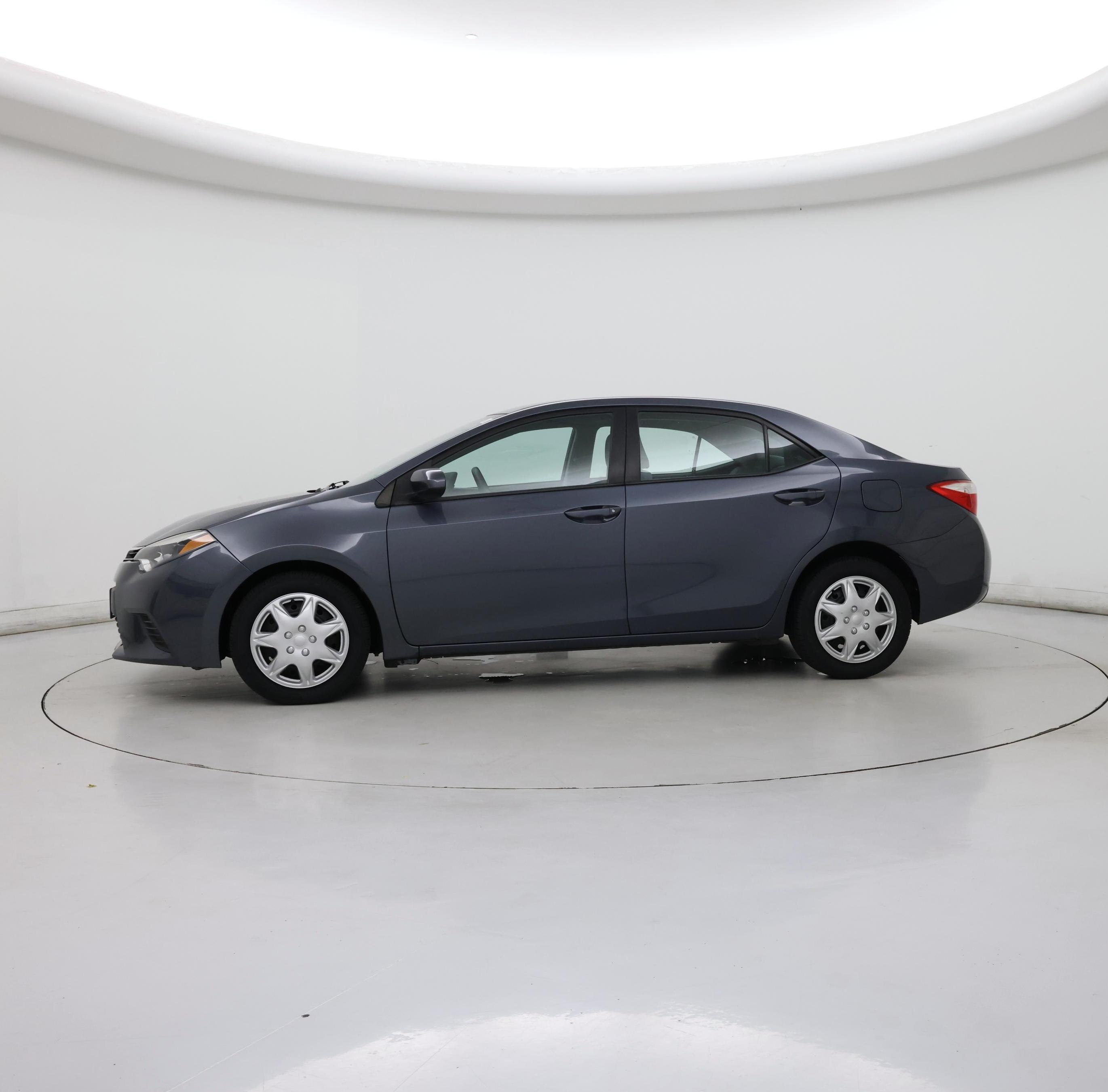 Thumbnail: 2014 Toyota Corolla - 3