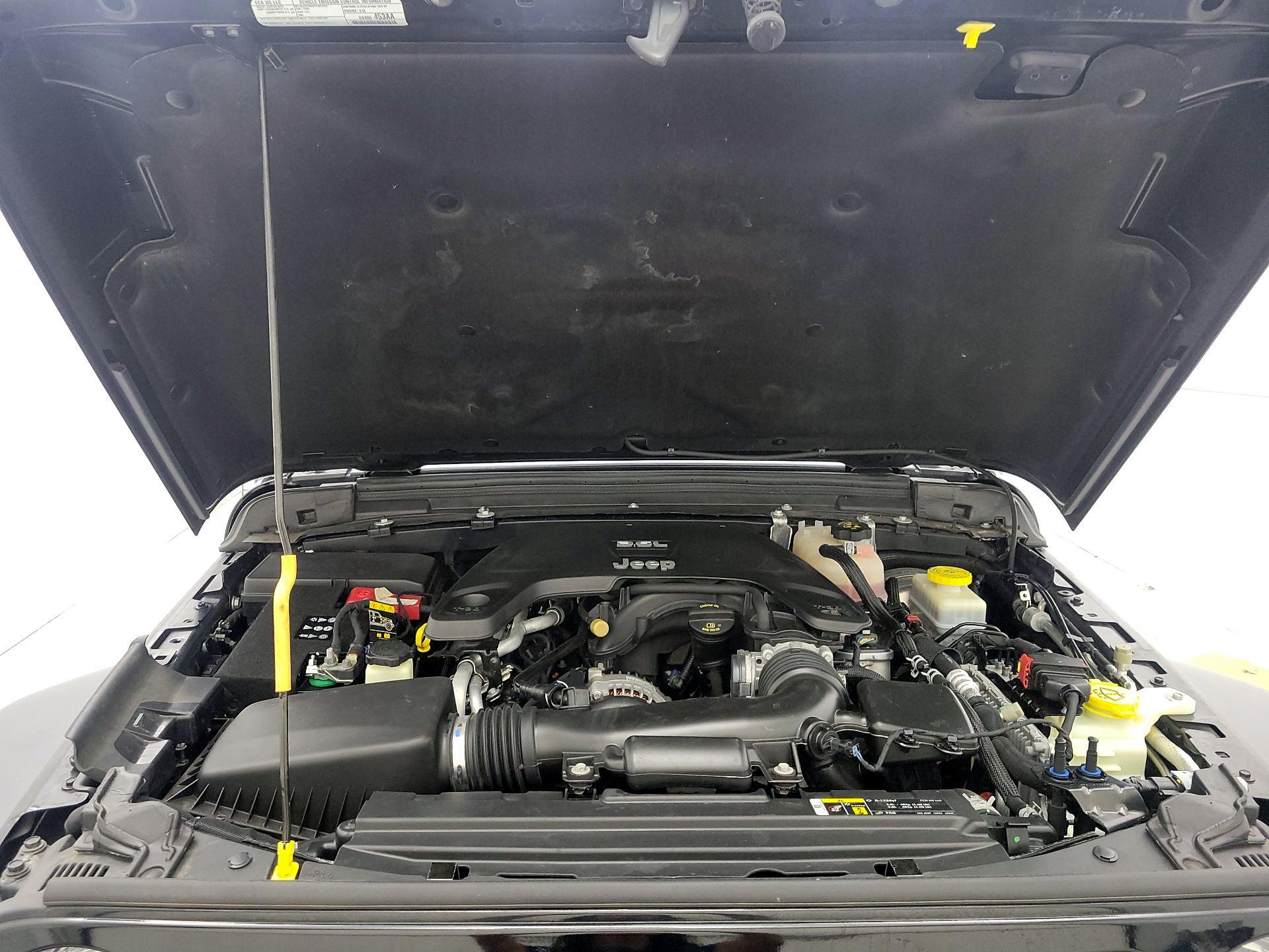 Thumbnail: 2020 Jeep Wrangler - 20