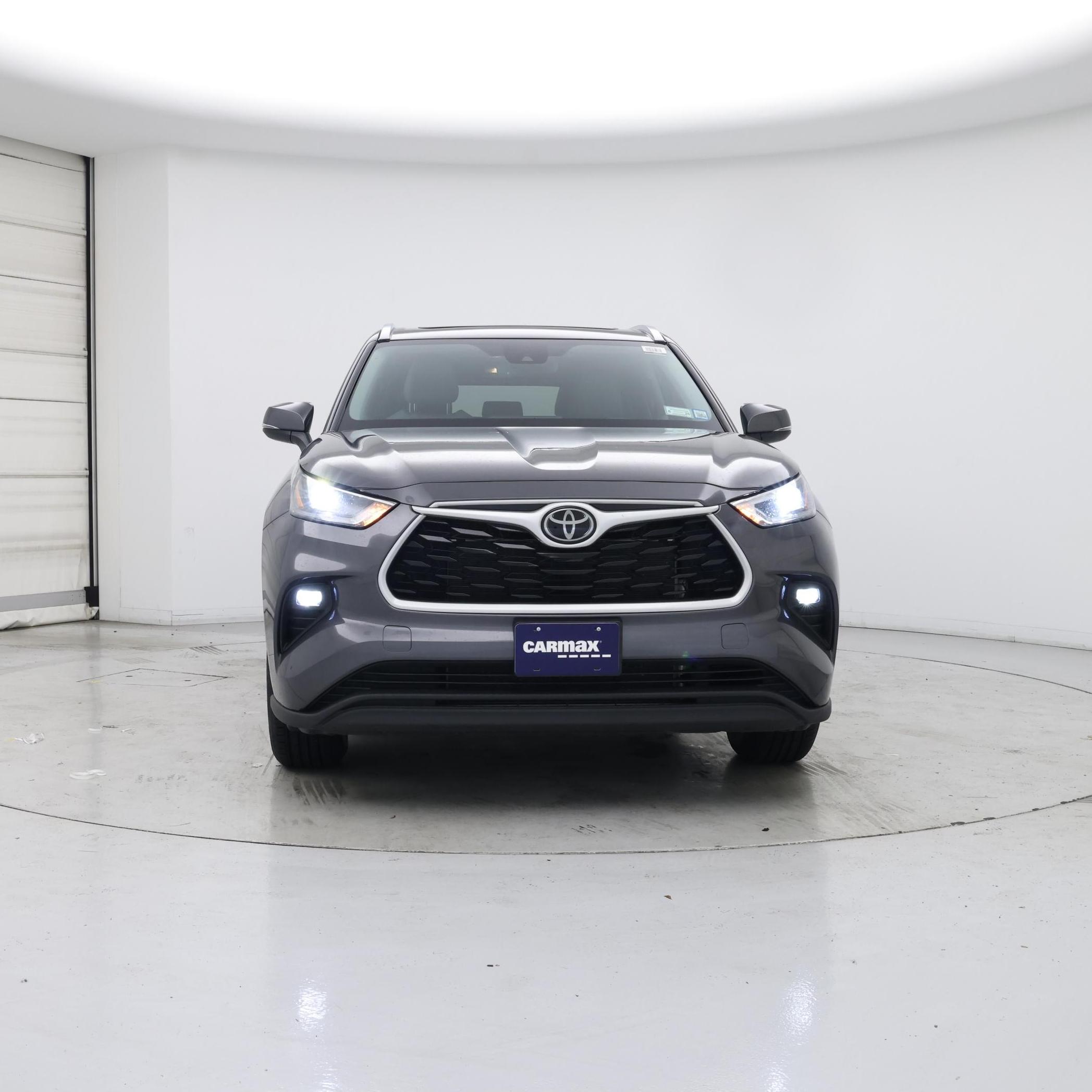 Thumbnail: 2021 Toyota Highlander - 5