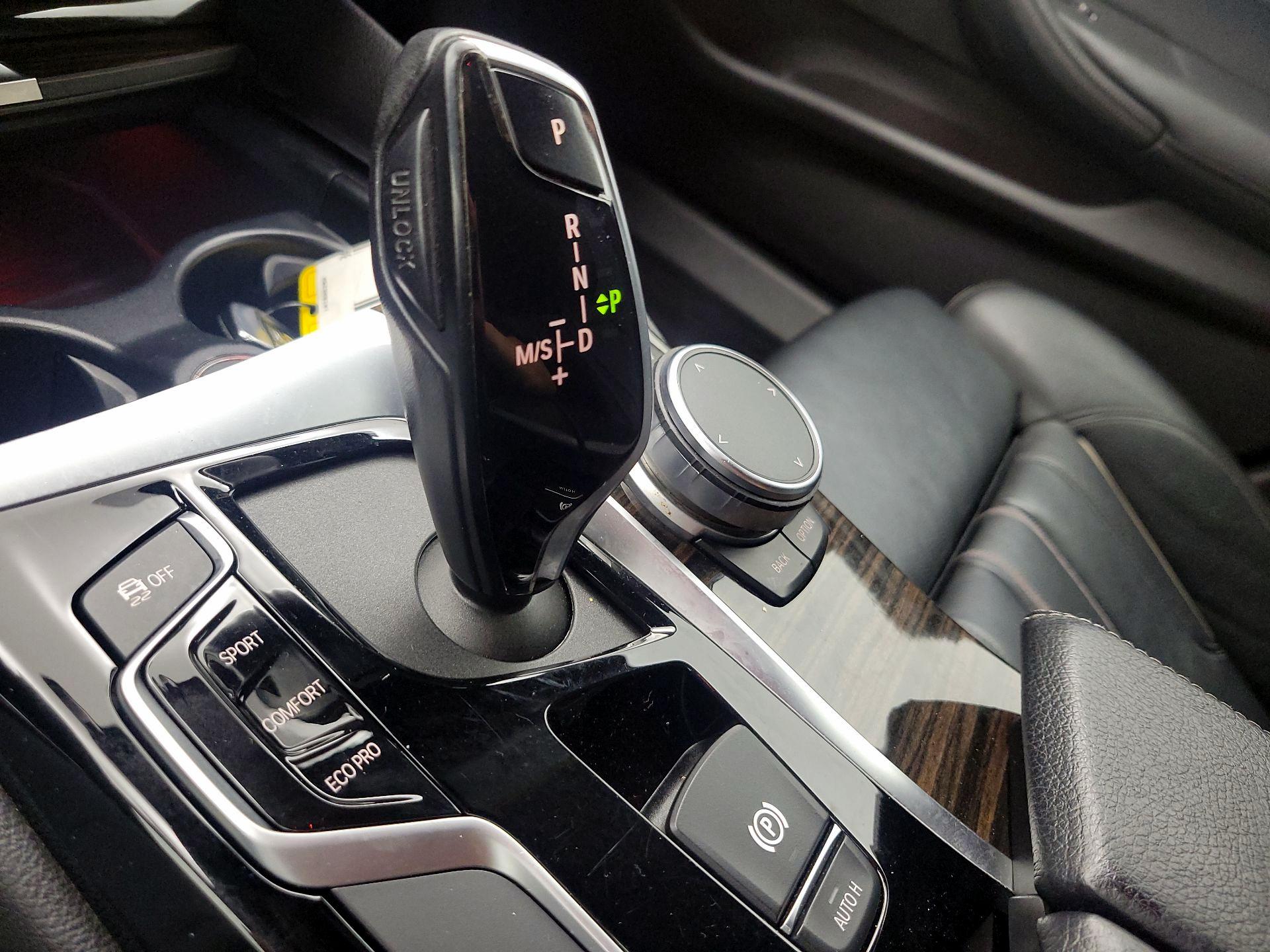 Thumbnail: 2020 BMW 5 Series - 18