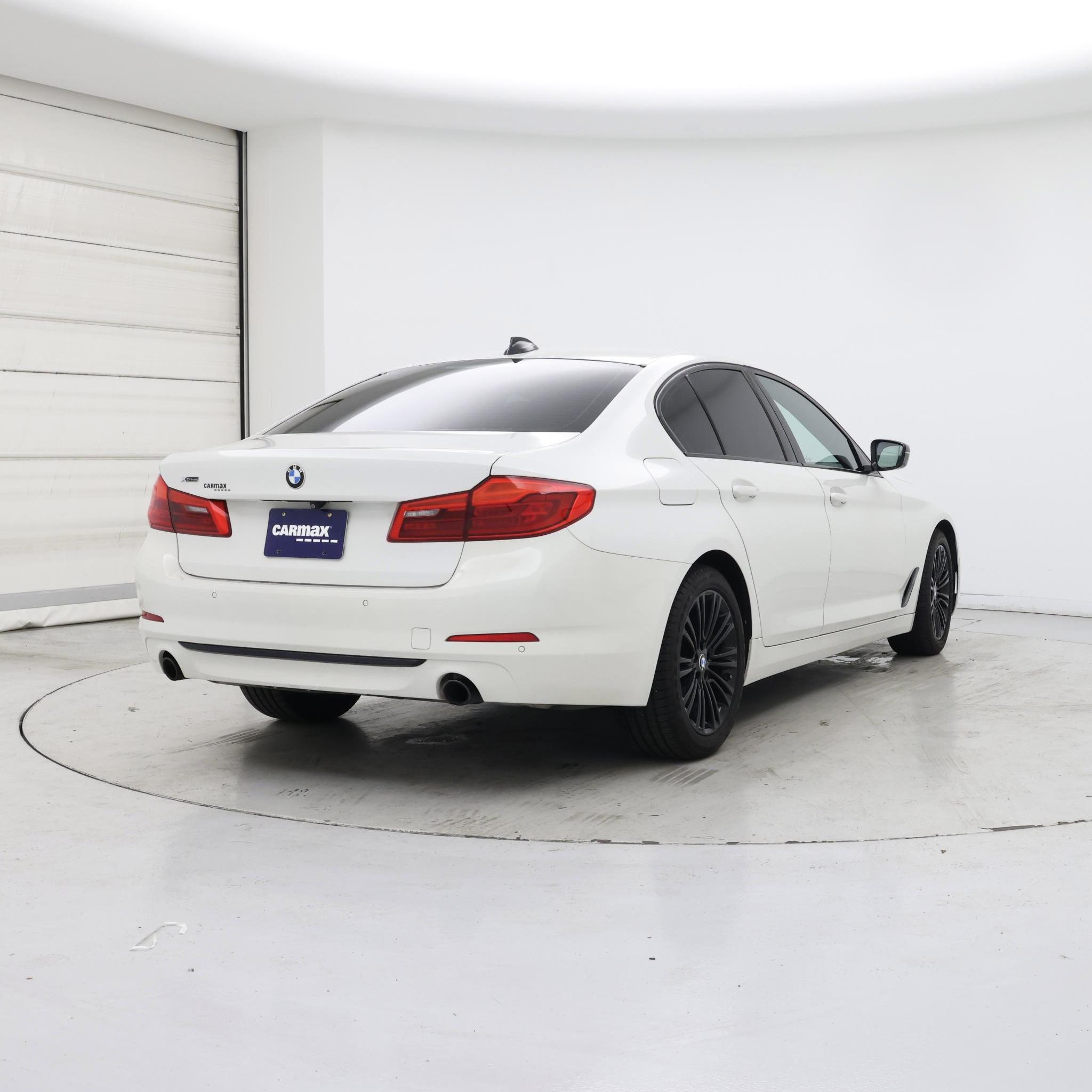 Thumbnail: 2020 BMW 5 Series - 8