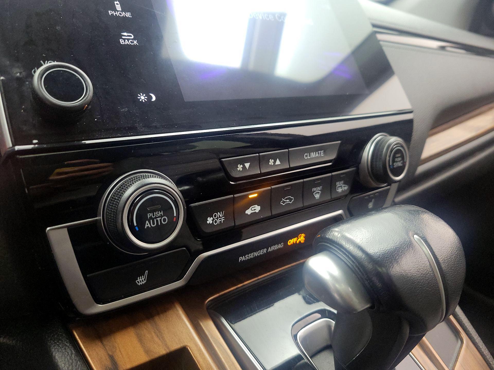 Thumbnail: 2019 Honda CR-V - 16