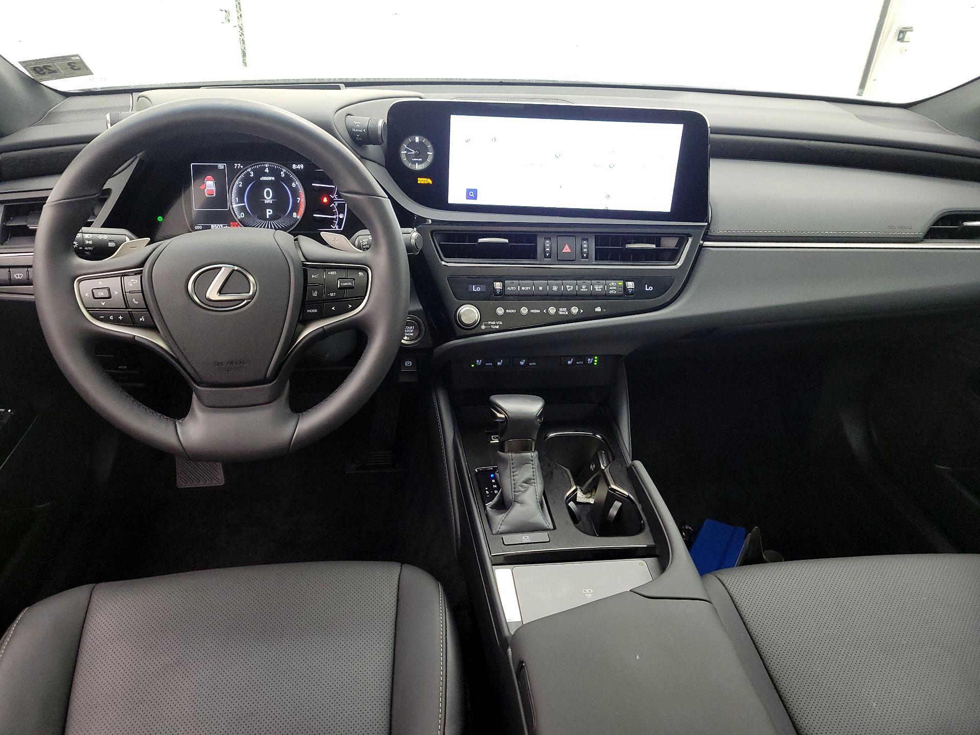 Thumbnail: 2024 Lexus ES - 9