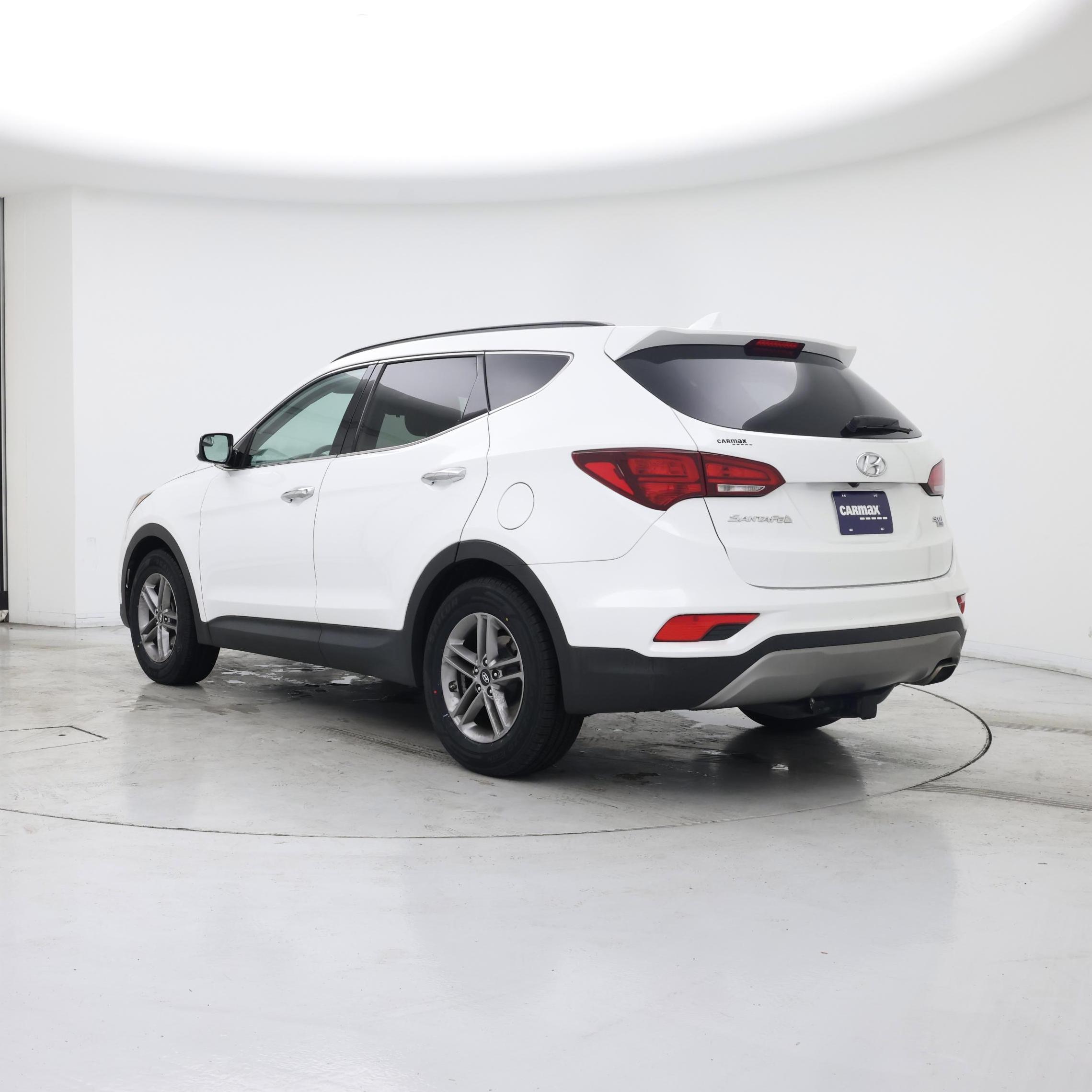 Thumbnail: 2017 Hyundai Santa Fe - 2