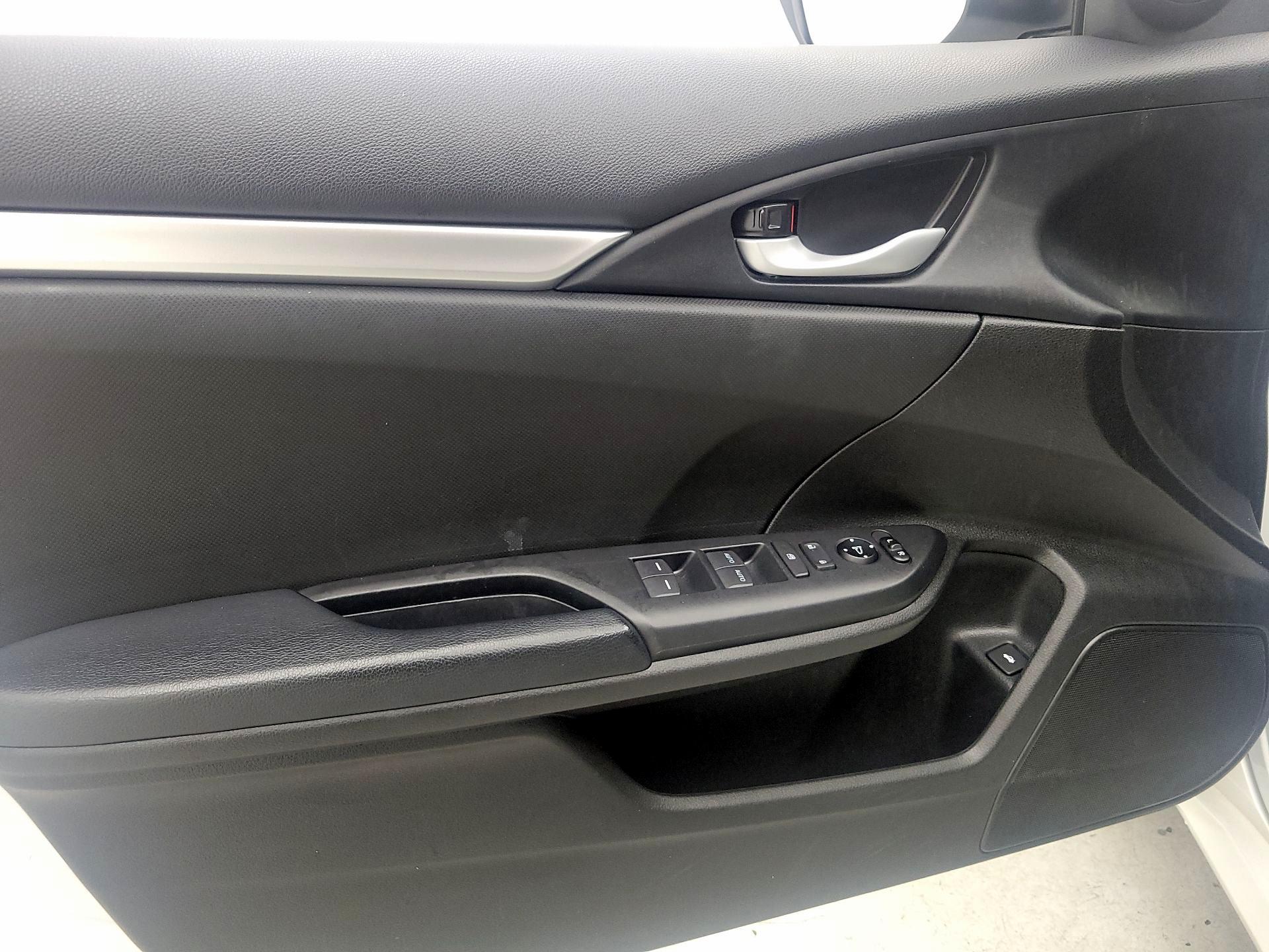 Thumbnail: 2020 Honda Civic - 12