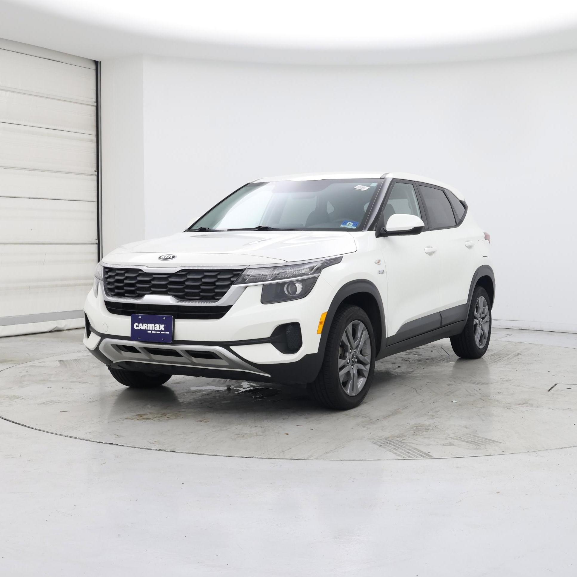 Thumbnail: 2021 Kia Seltos - 4