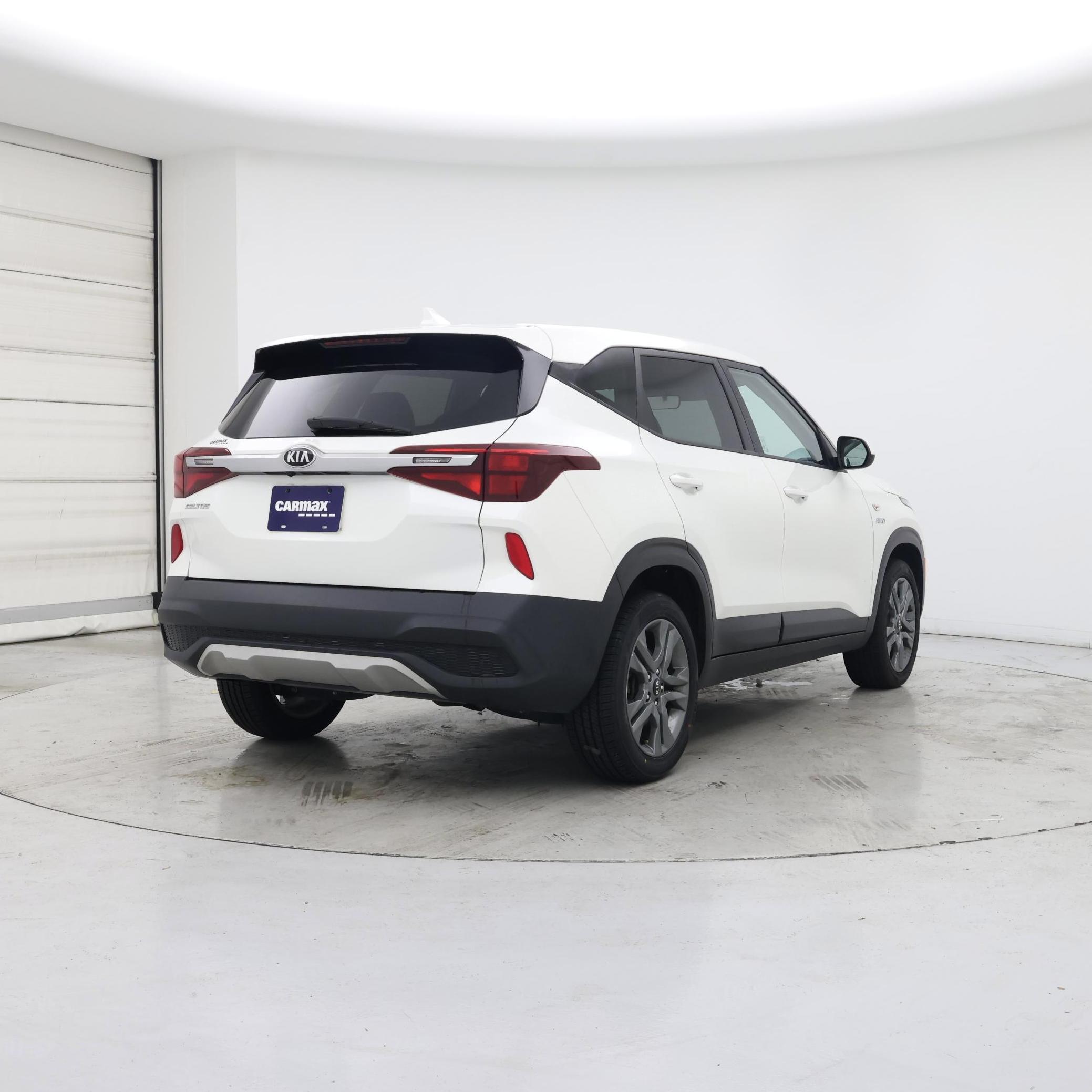 Thumbnail: 2021 Kia Seltos - 8