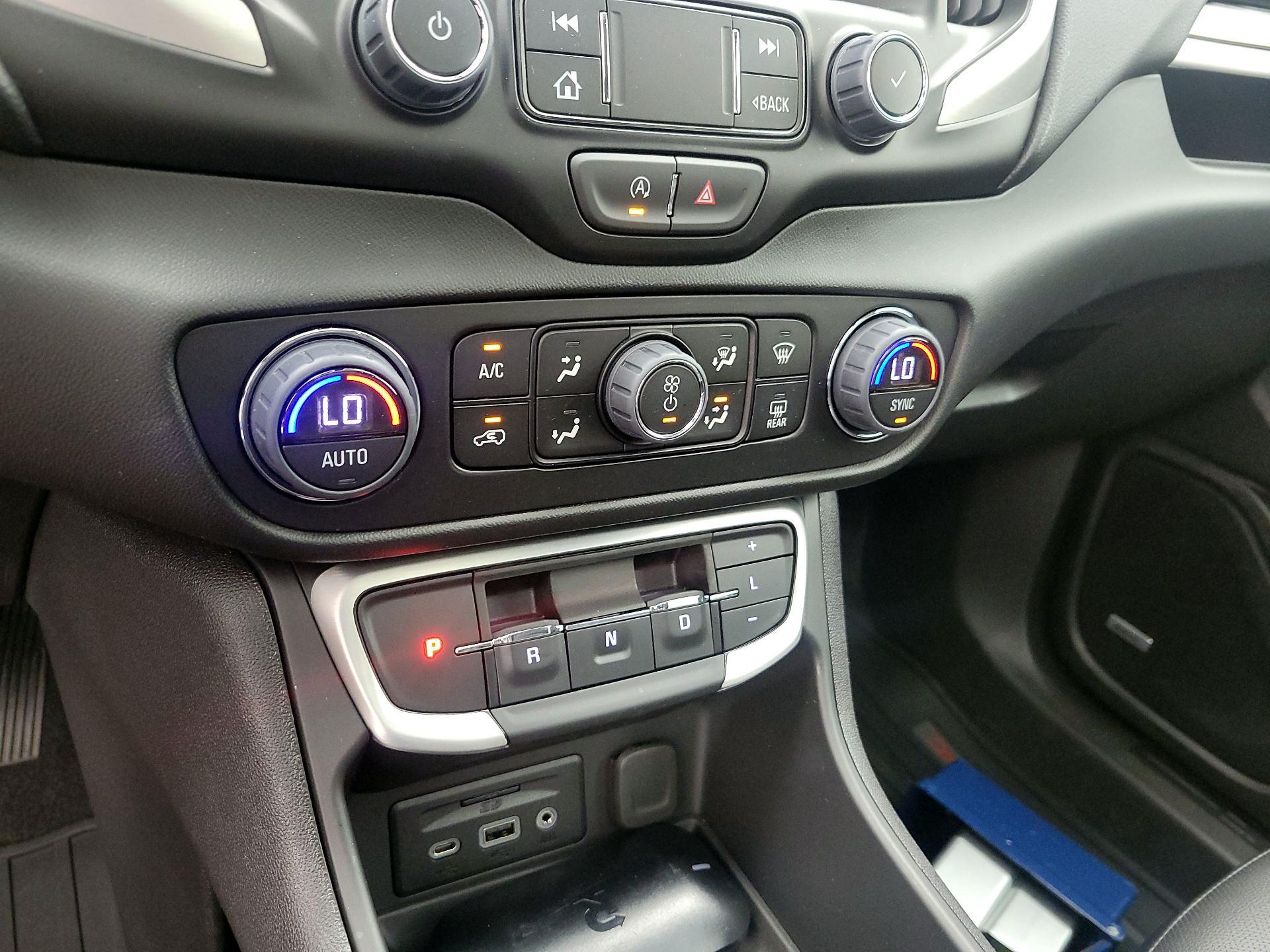Thumbnail: 2024 GMC Terrain - 17