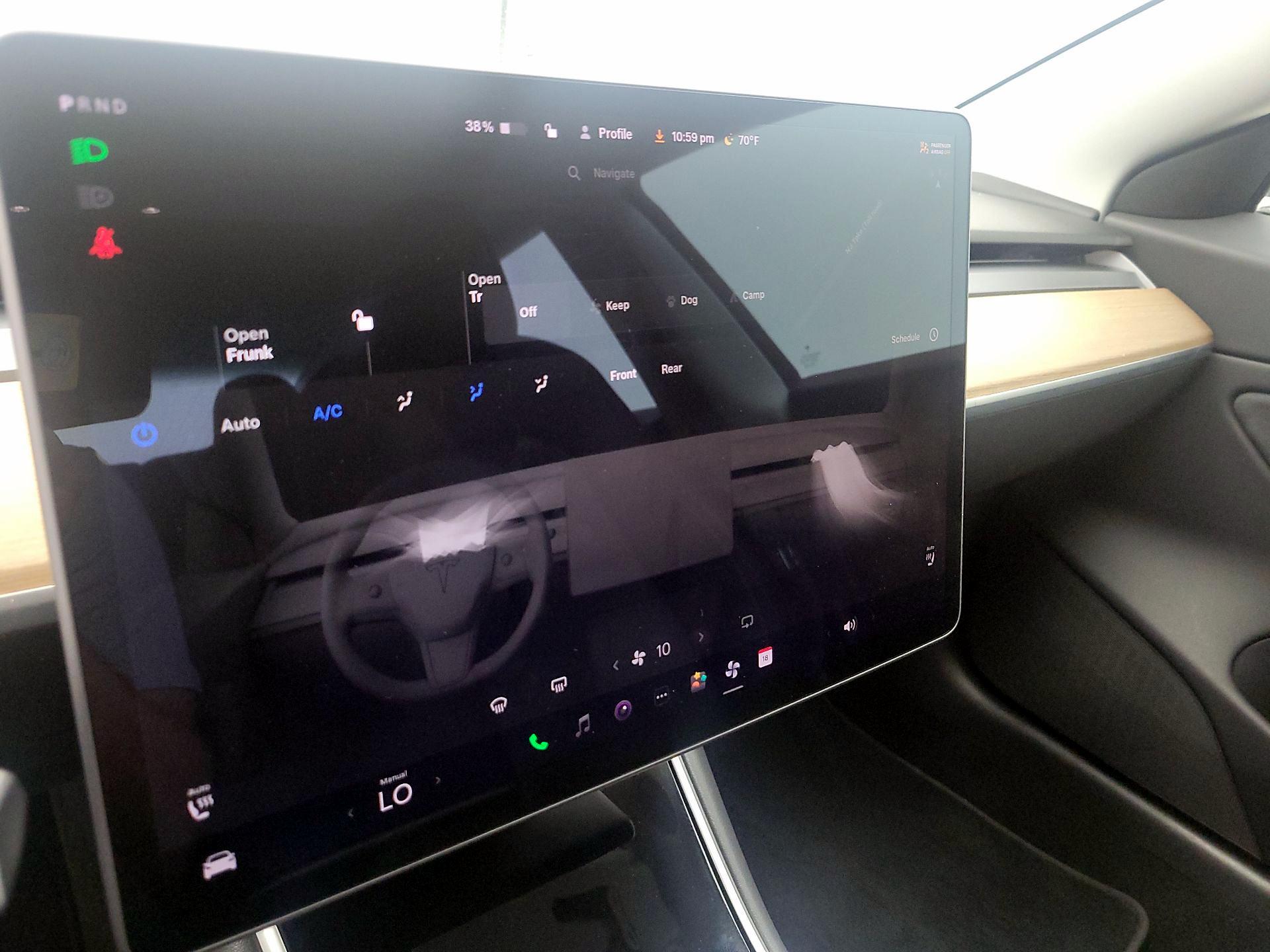 Thumbnail: 2018 Tesla Model 3 - 16
