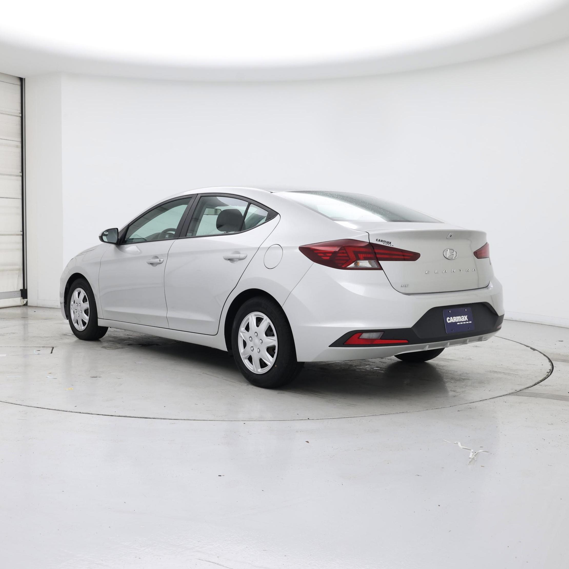Thumbnail: 2019 Hyundai Elantra - 2