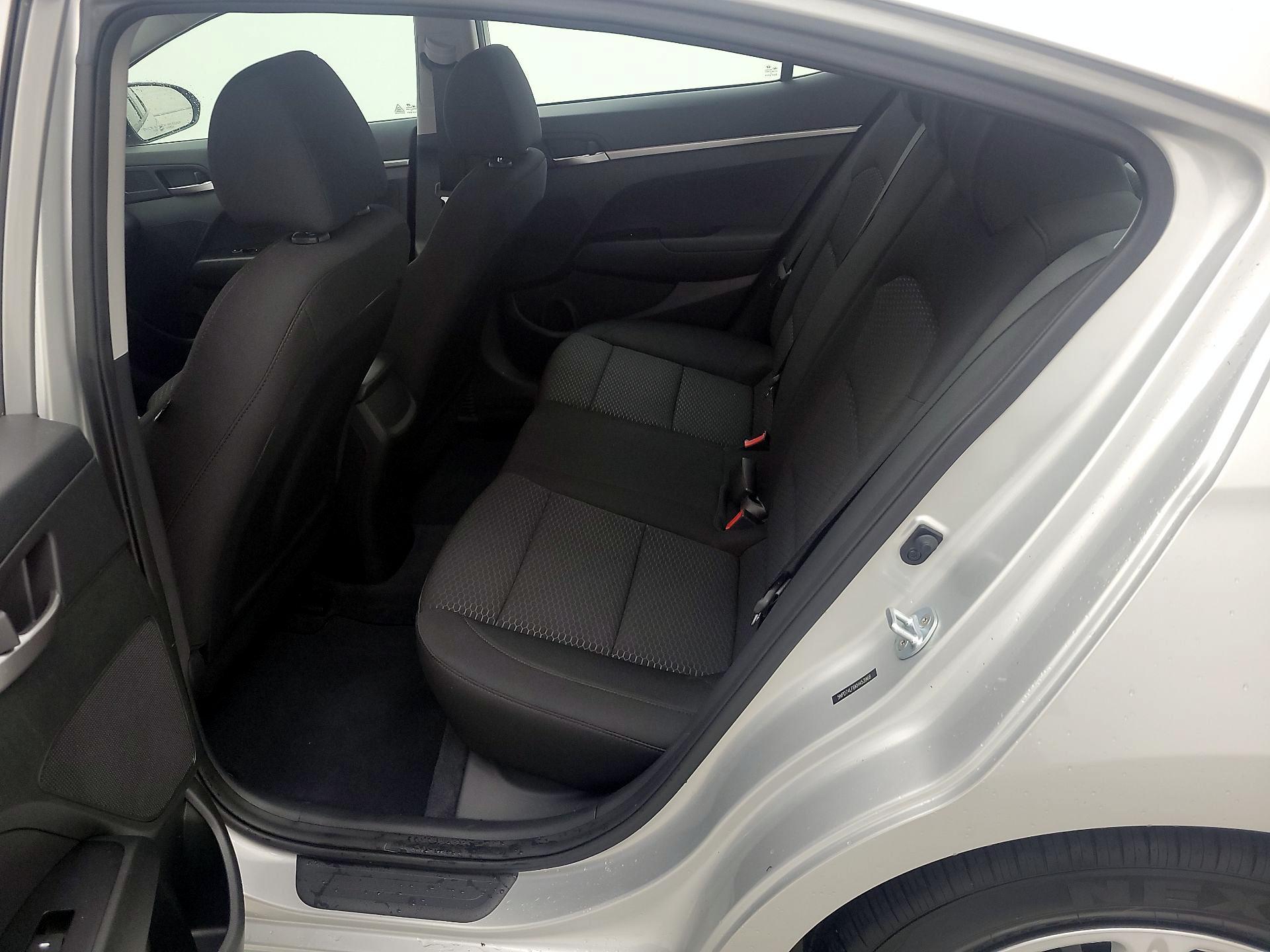 Thumbnail: 2019 Hyundai Elantra - 19