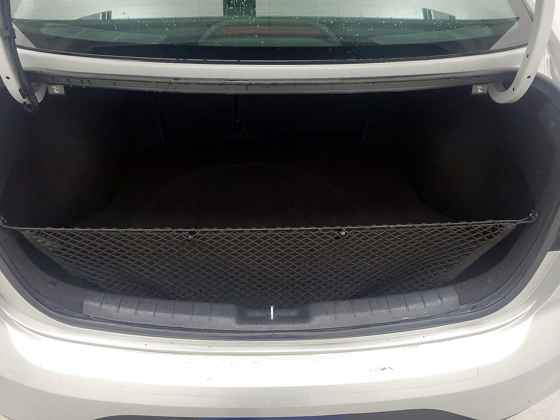 Thumbnail: 2019 Hyundai Elantra - 20