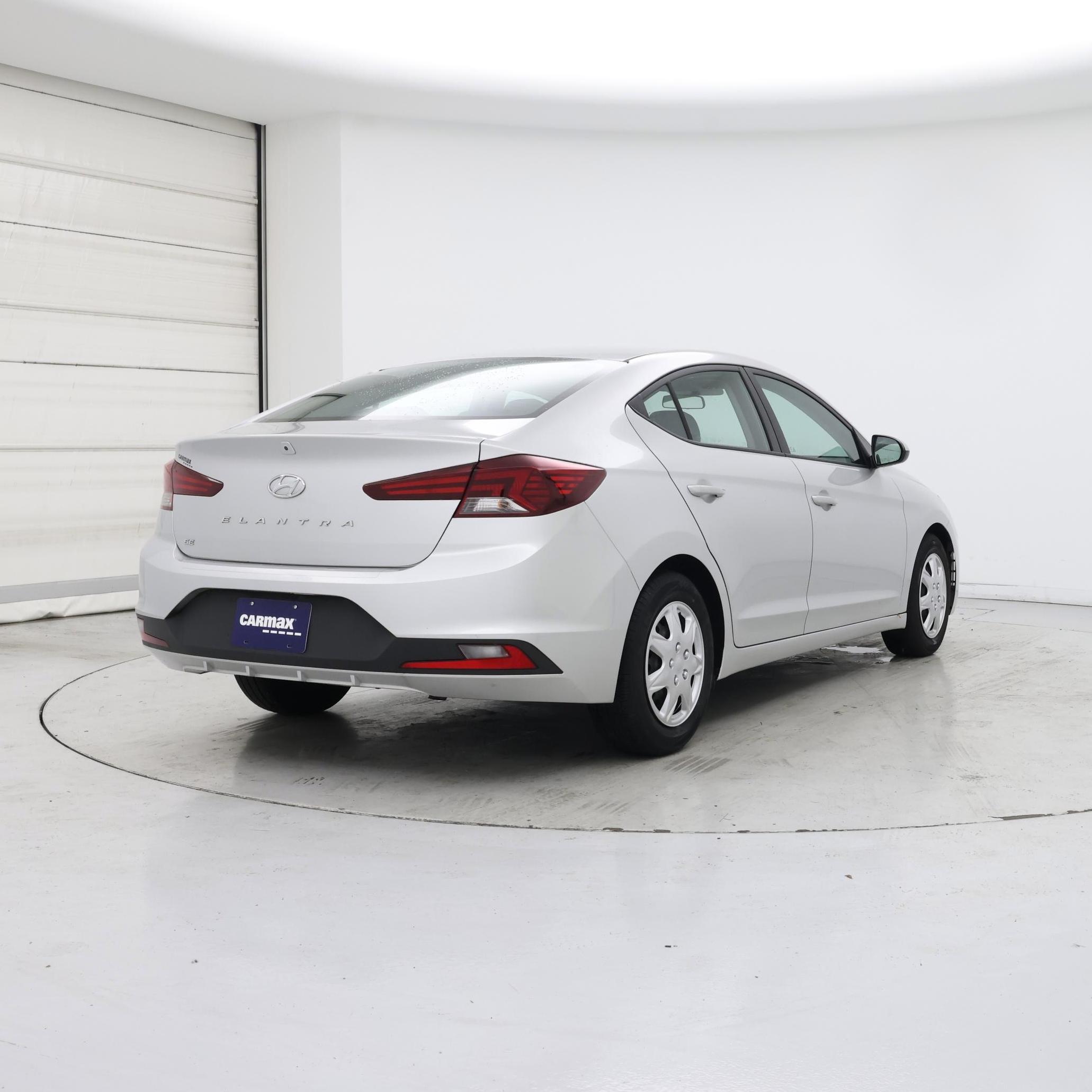 Thumbnail: 2019 Hyundai Elantra - 8