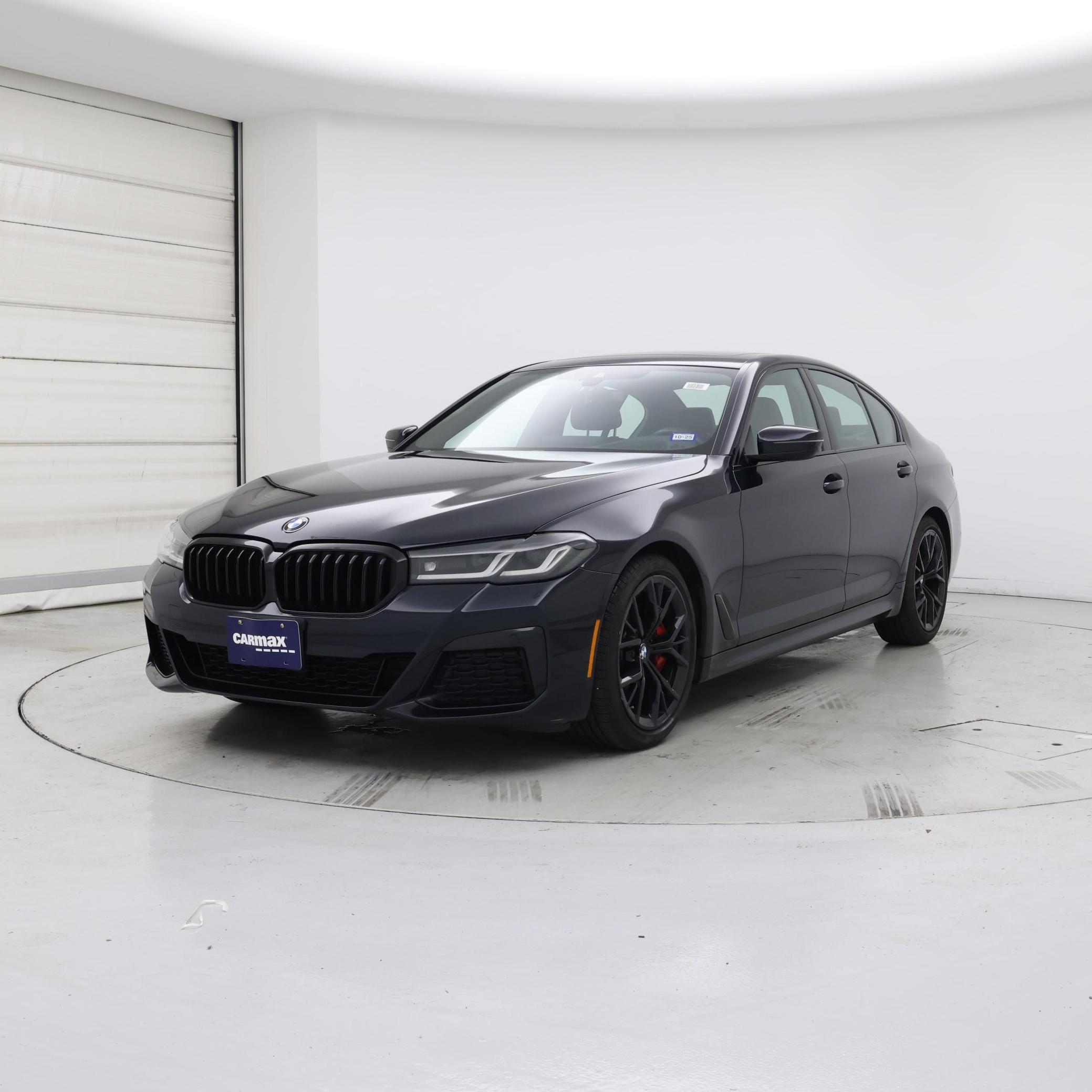 Thumbnail: 2022 BMW 5 Series - 4