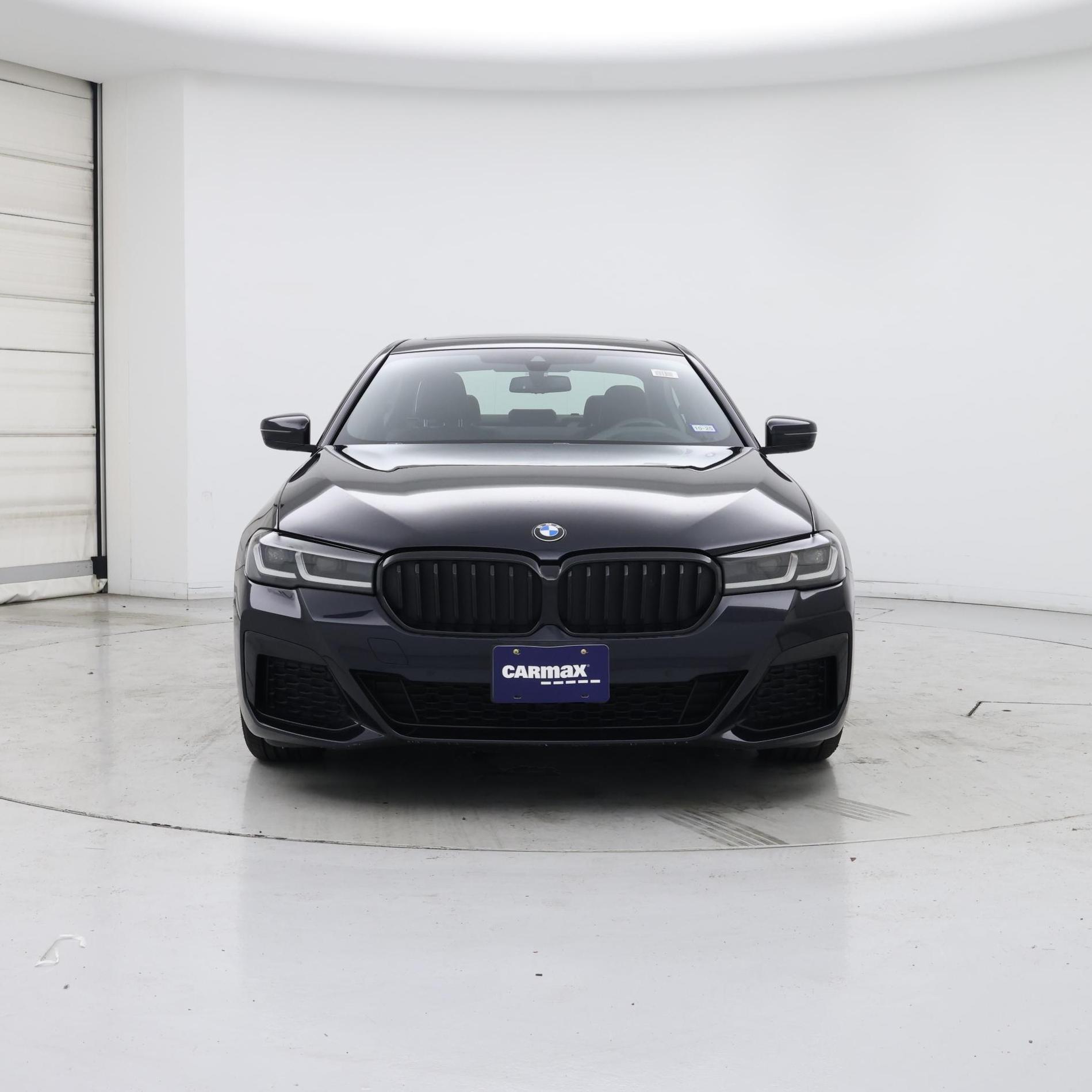Thumbnail: 2022 BMW 5 Series - 5