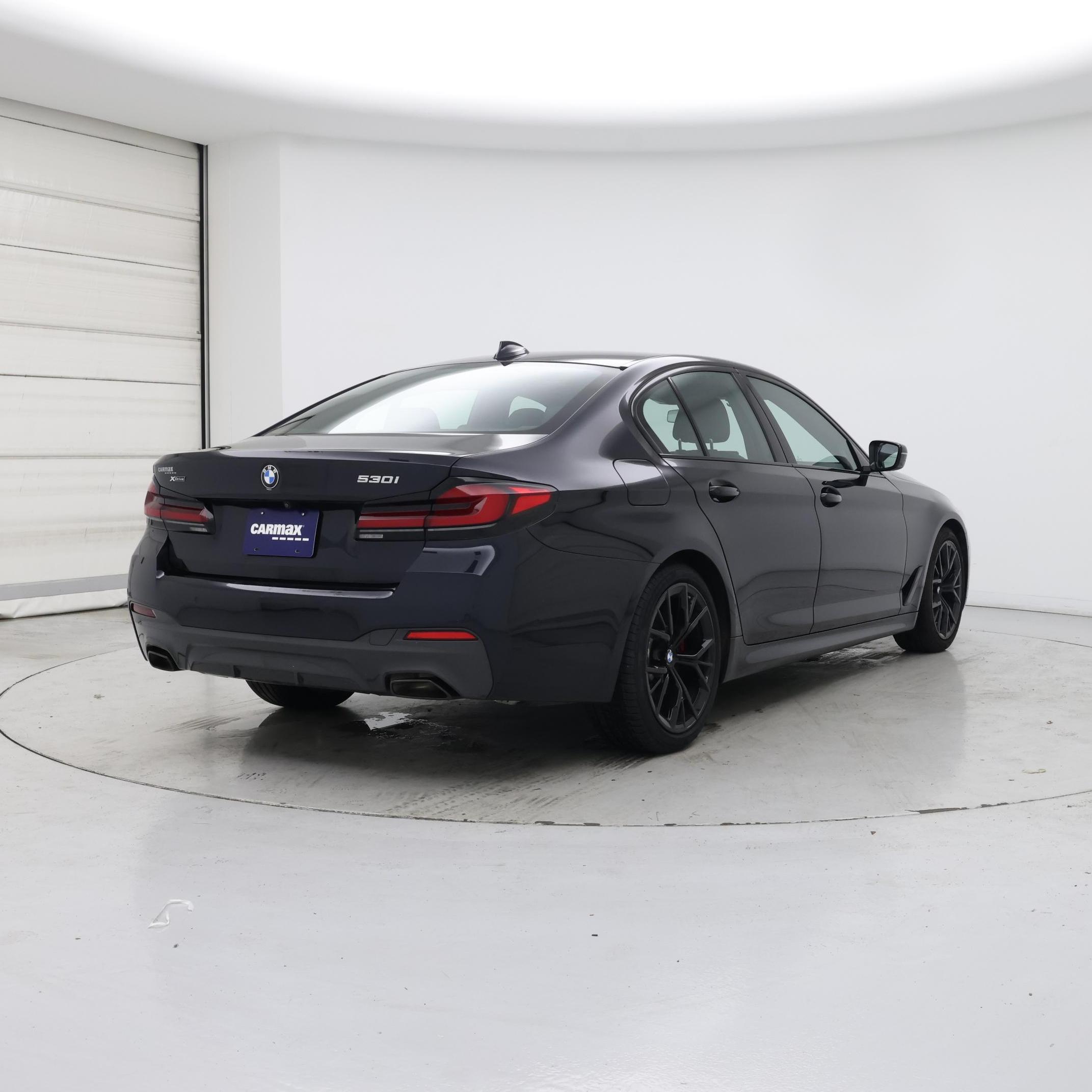 Thumbnail: 2022 BMW 5 Series - 8