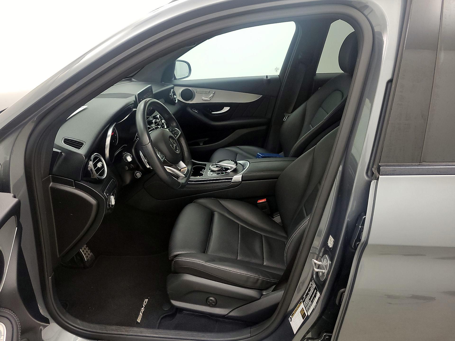 Thumbnail: 2019 Mercedes-Benz GLC - 11