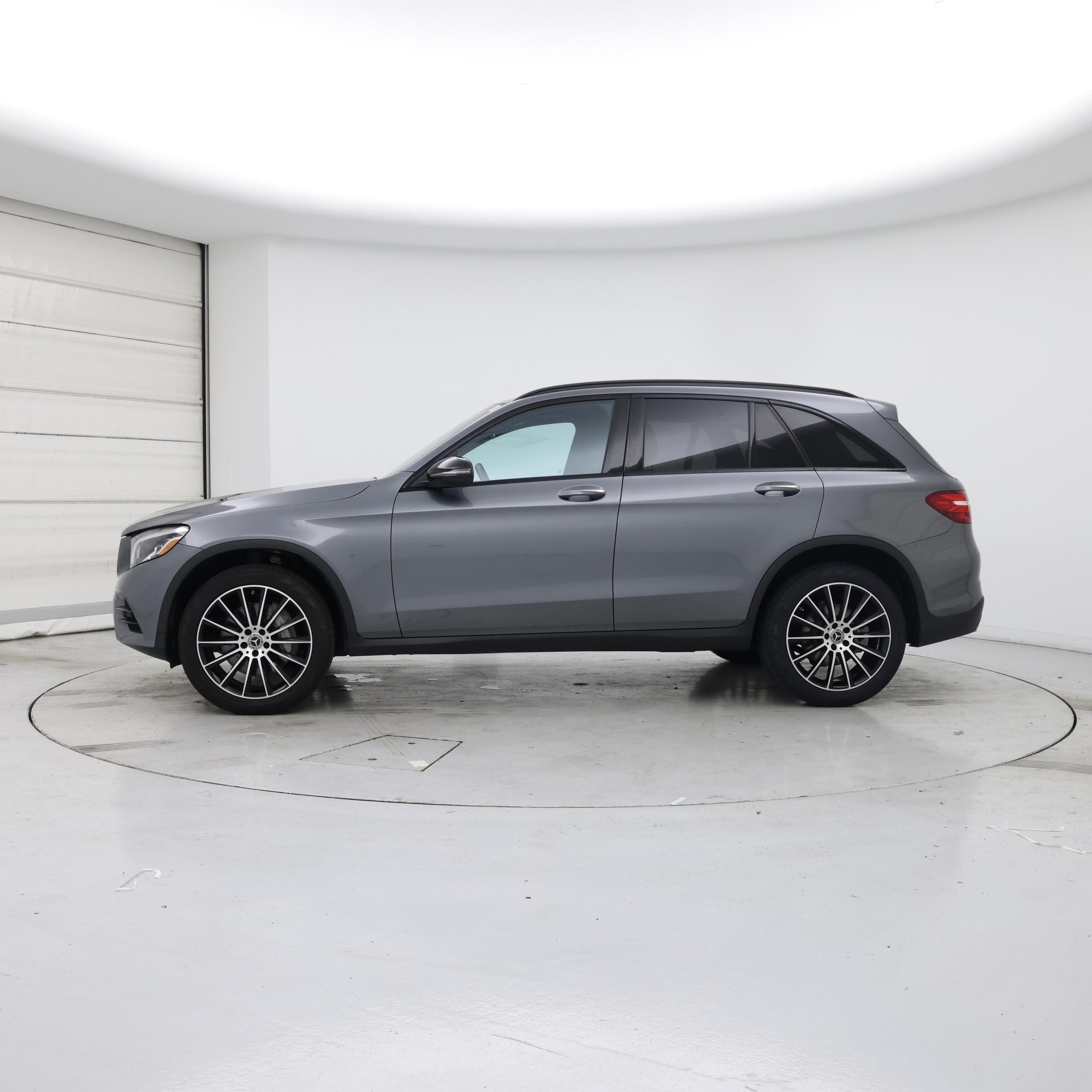 Thumbnail: 2019 Mercedes-Benz GLC - 3
