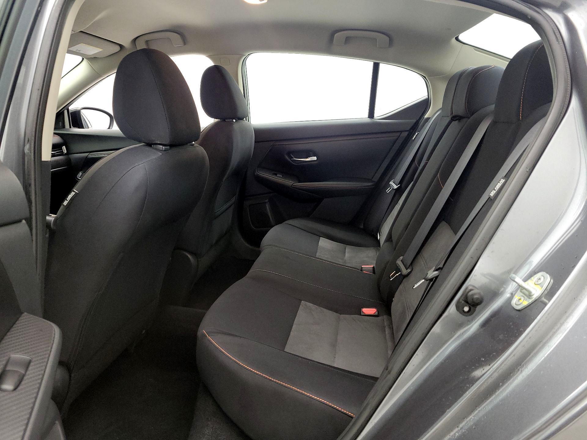 Thumbnail: 2020 Nissan Sentra - 18